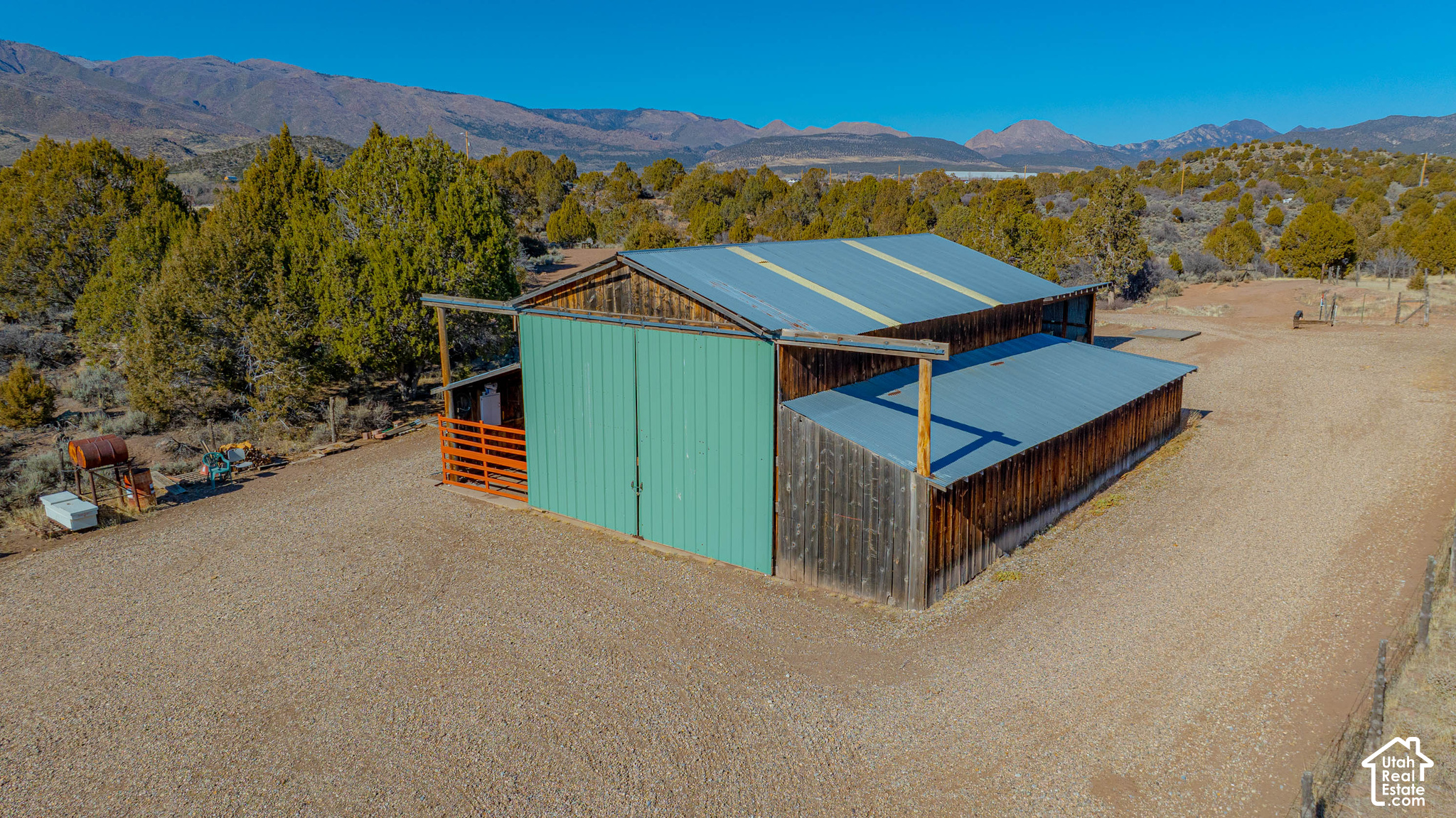 main property photo 80