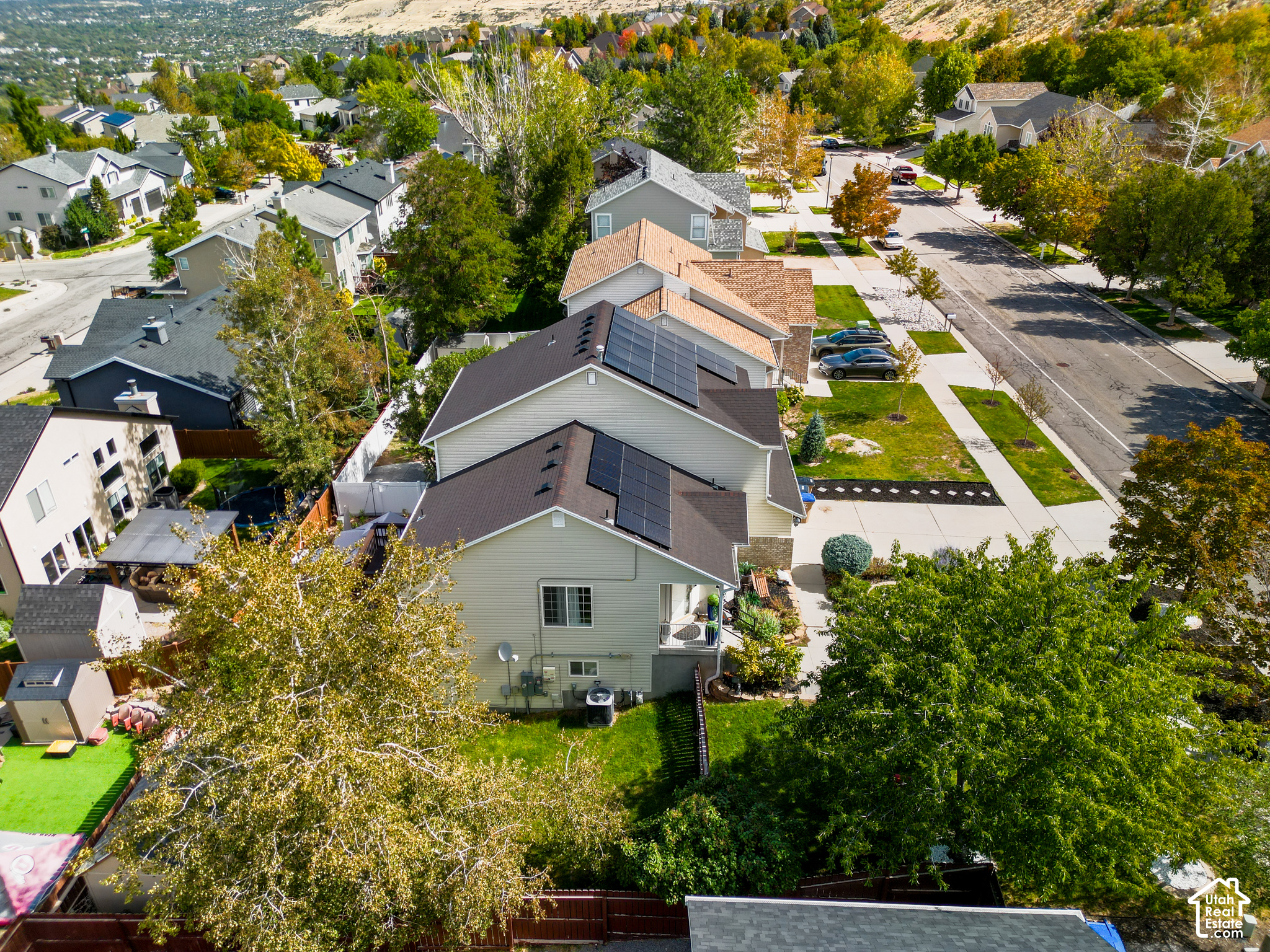 main property photo 32