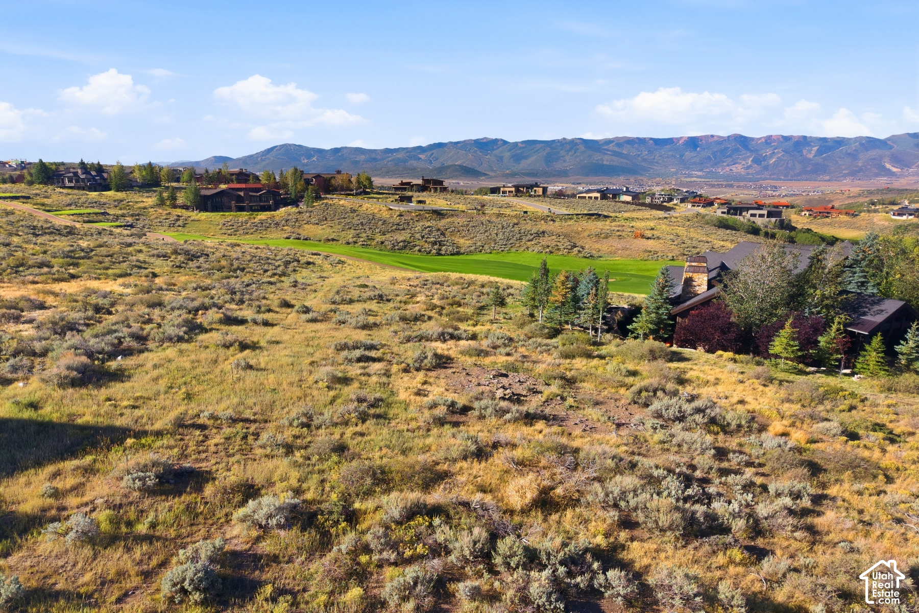 main property photo 13