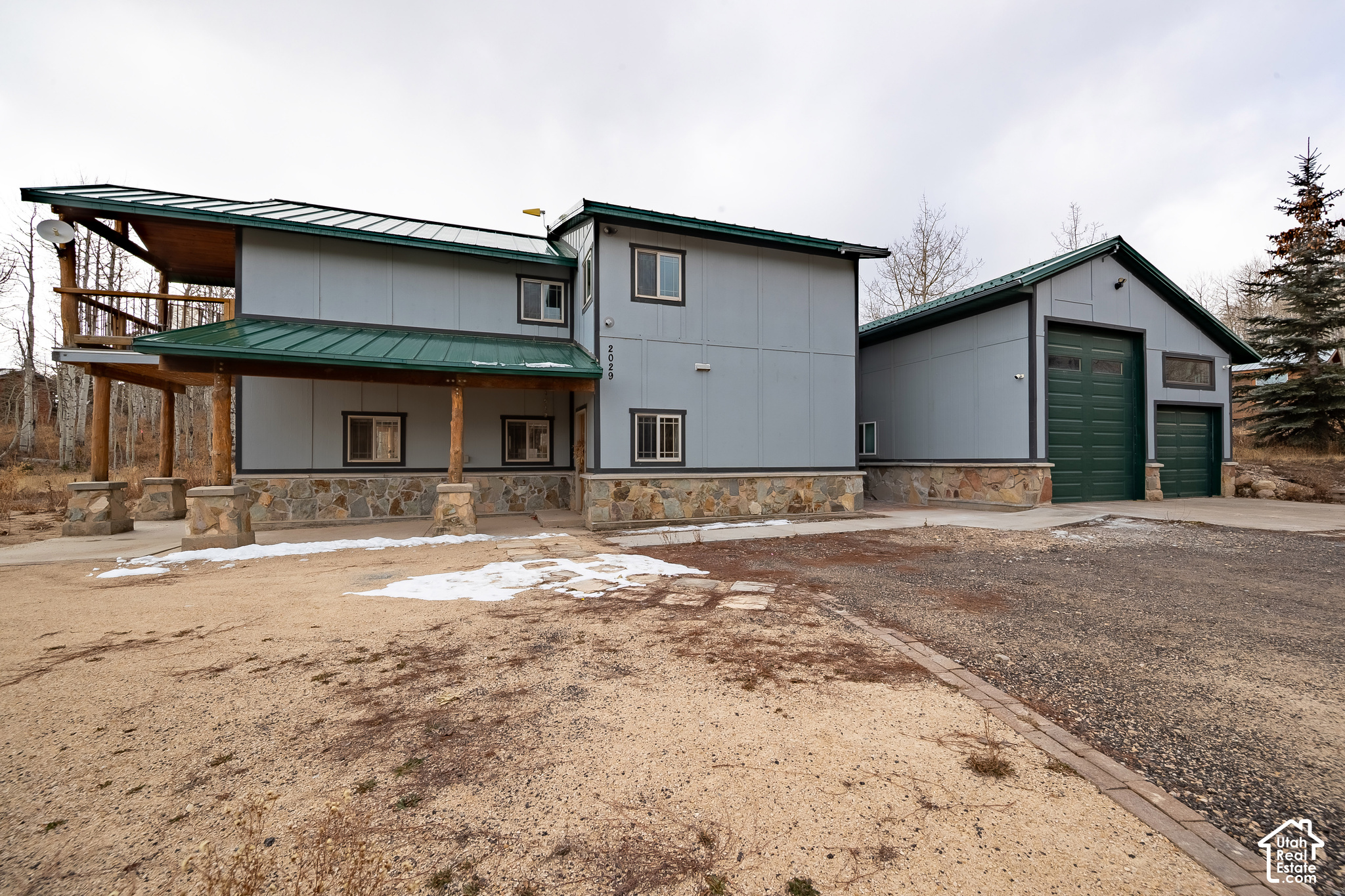 main property photo 3
