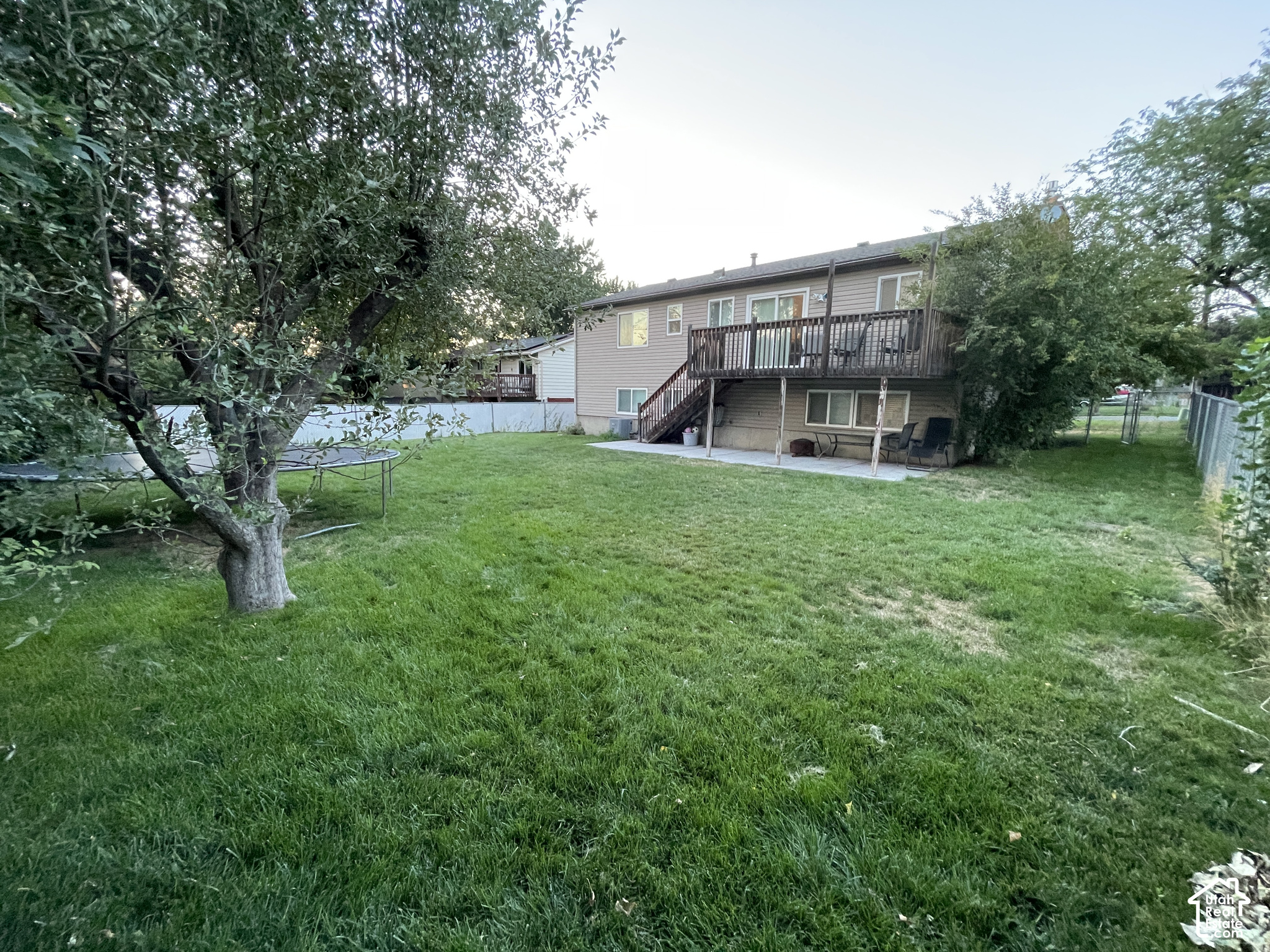 main property photo 17