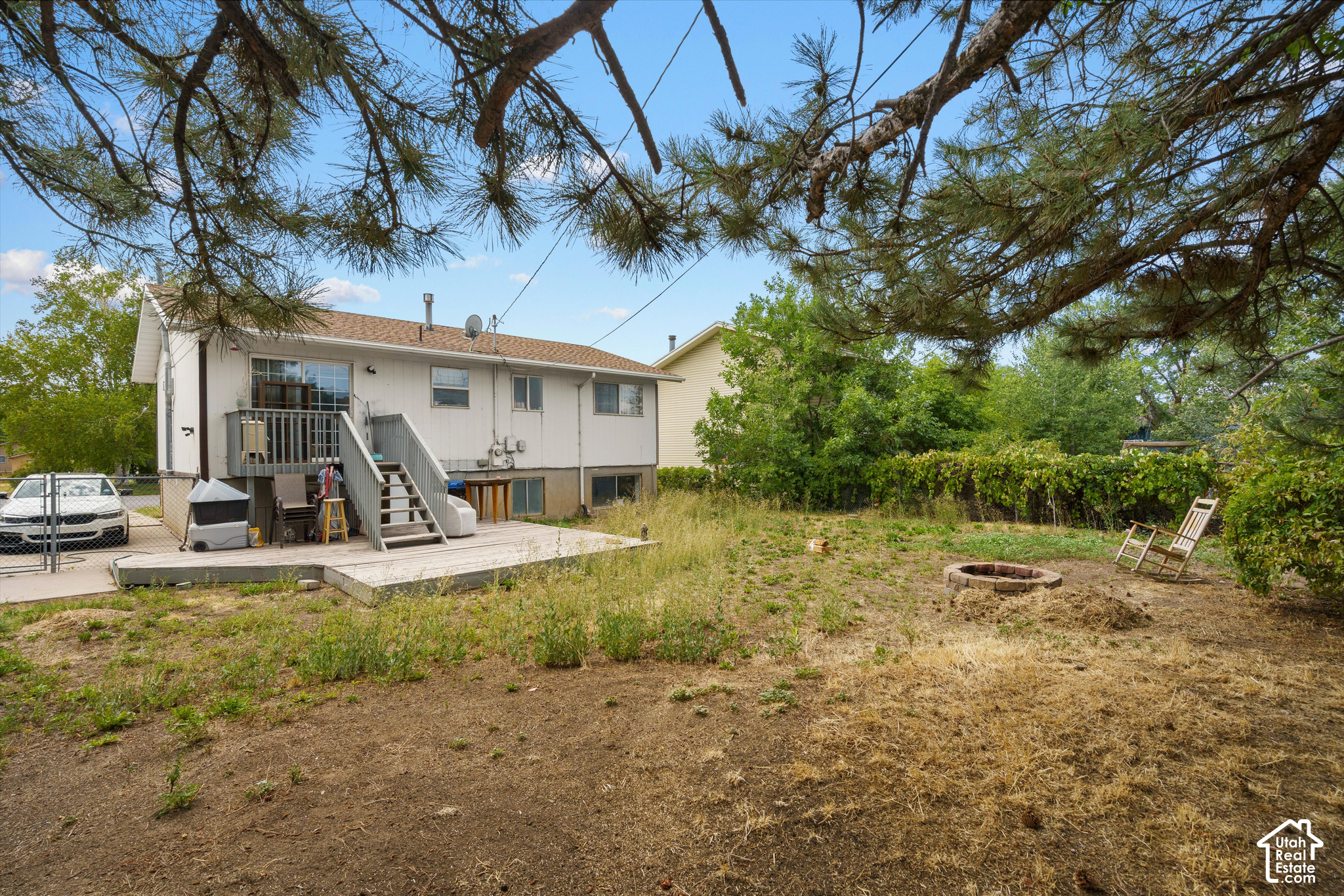 main property photo 25