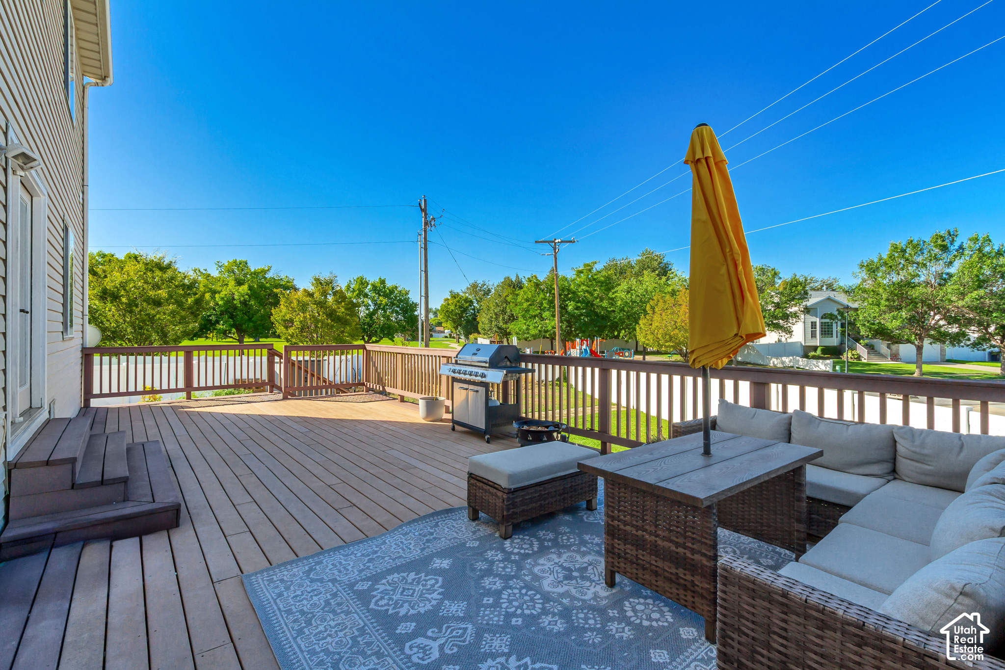 main property photo 22