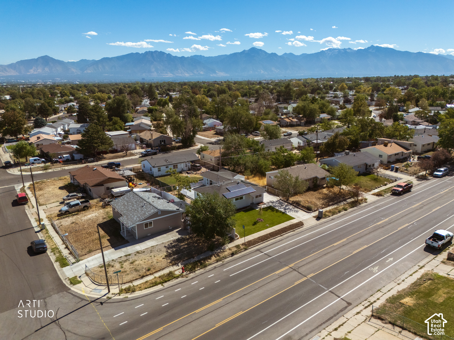 main property photo 39