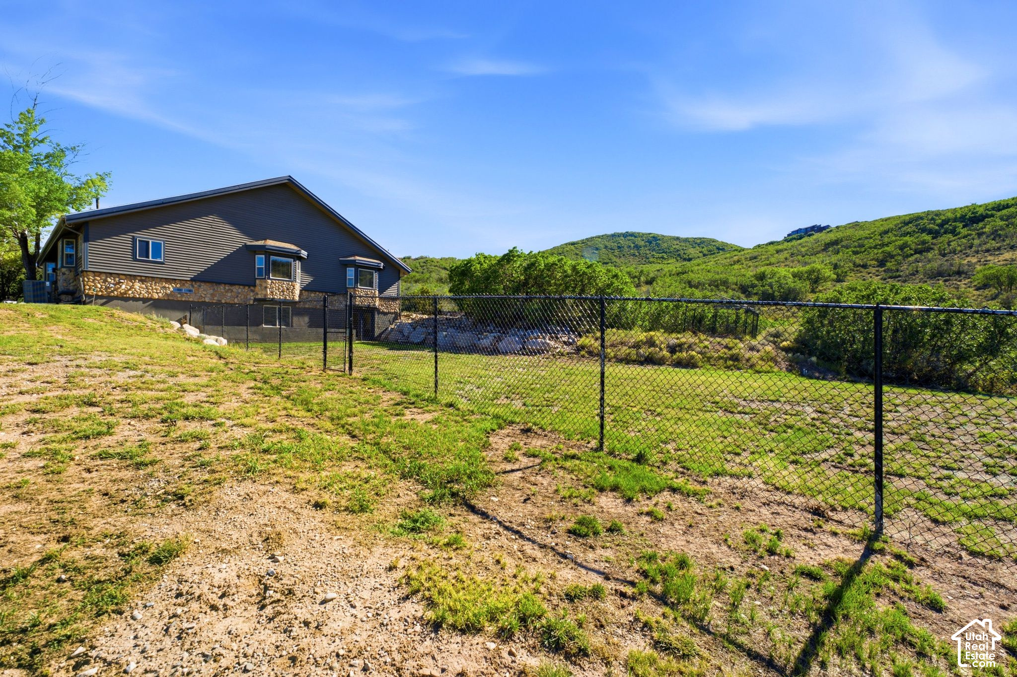 main property photo 59