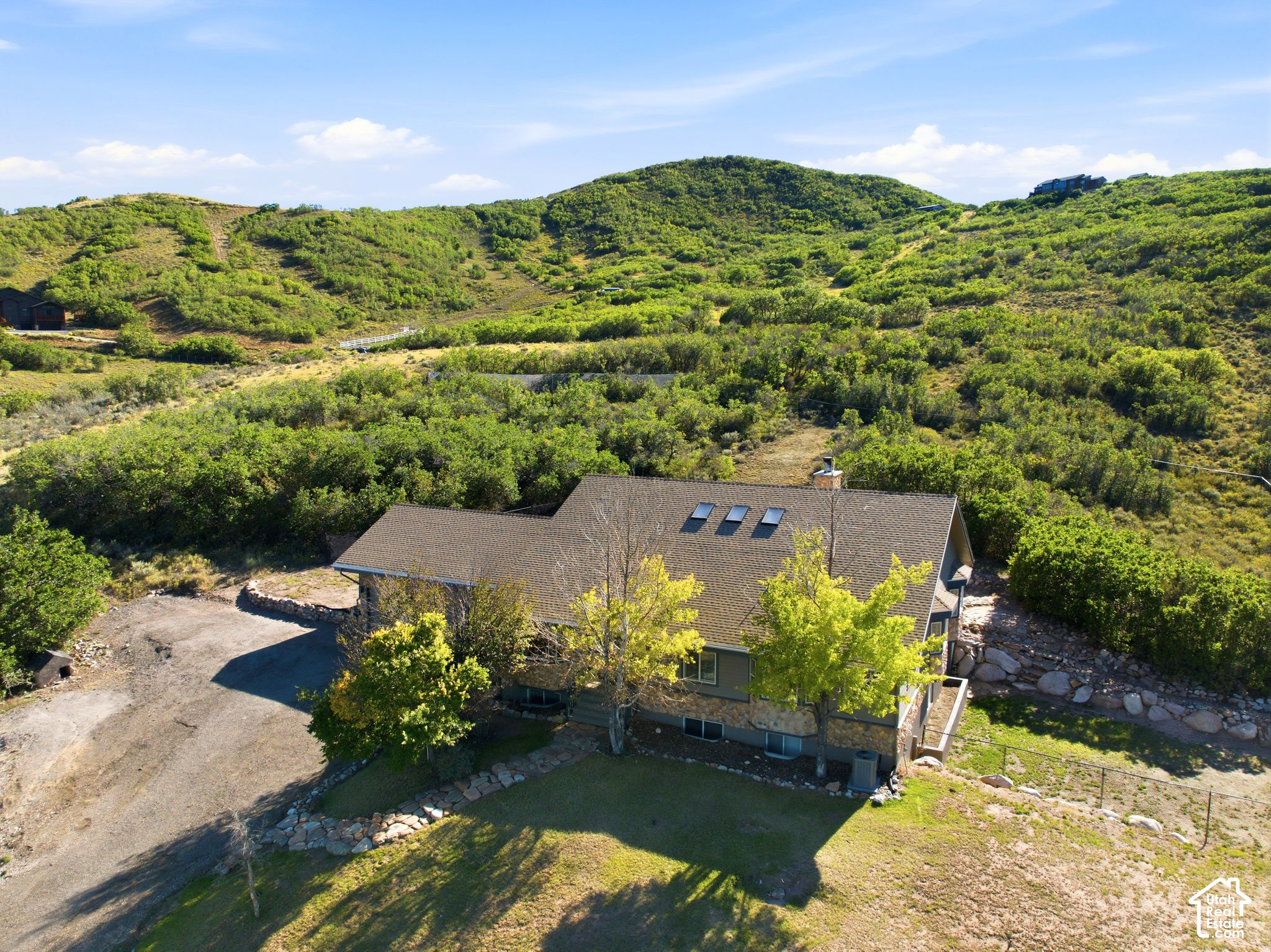 main property photo 70