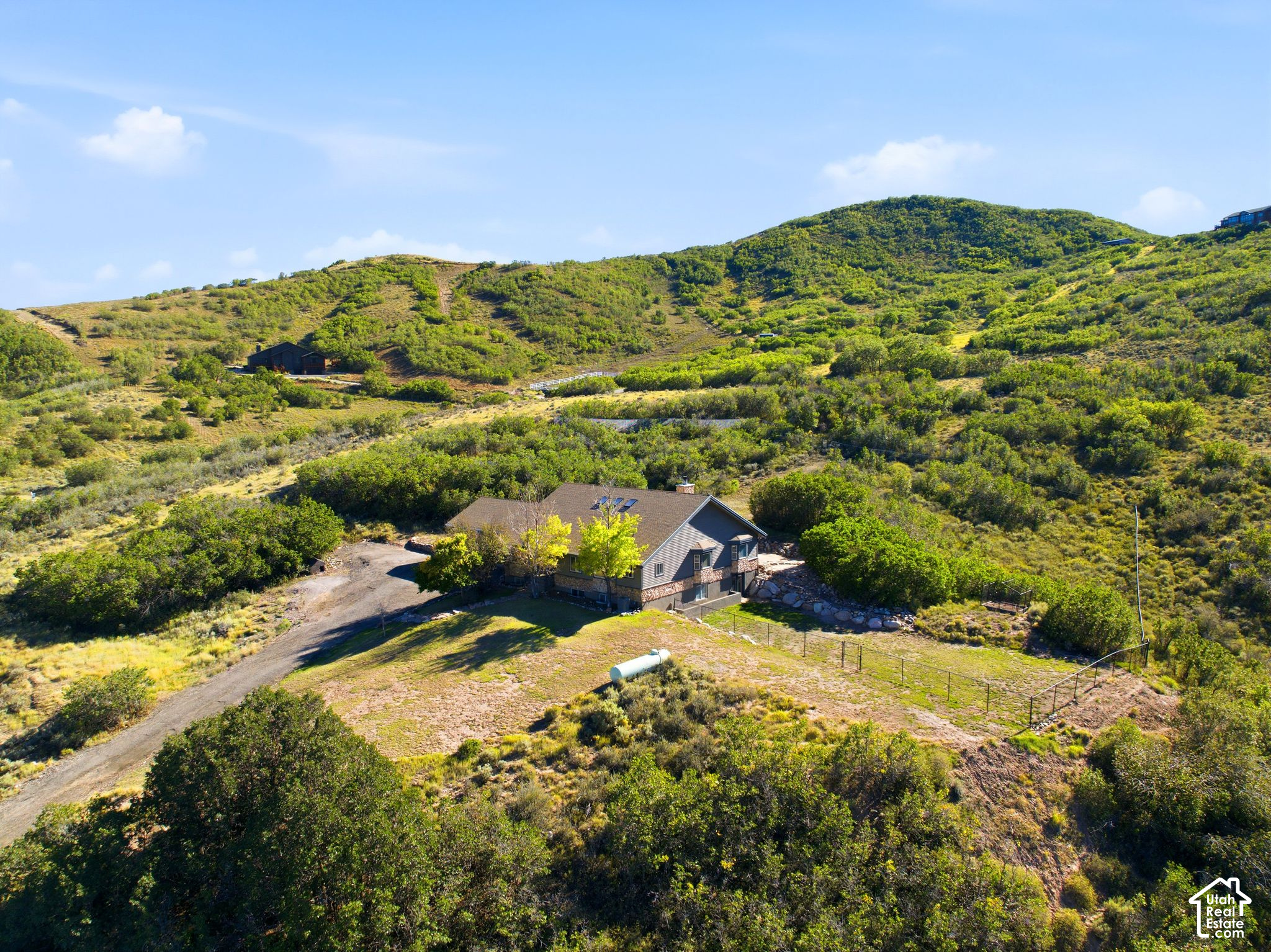 main property photo 76