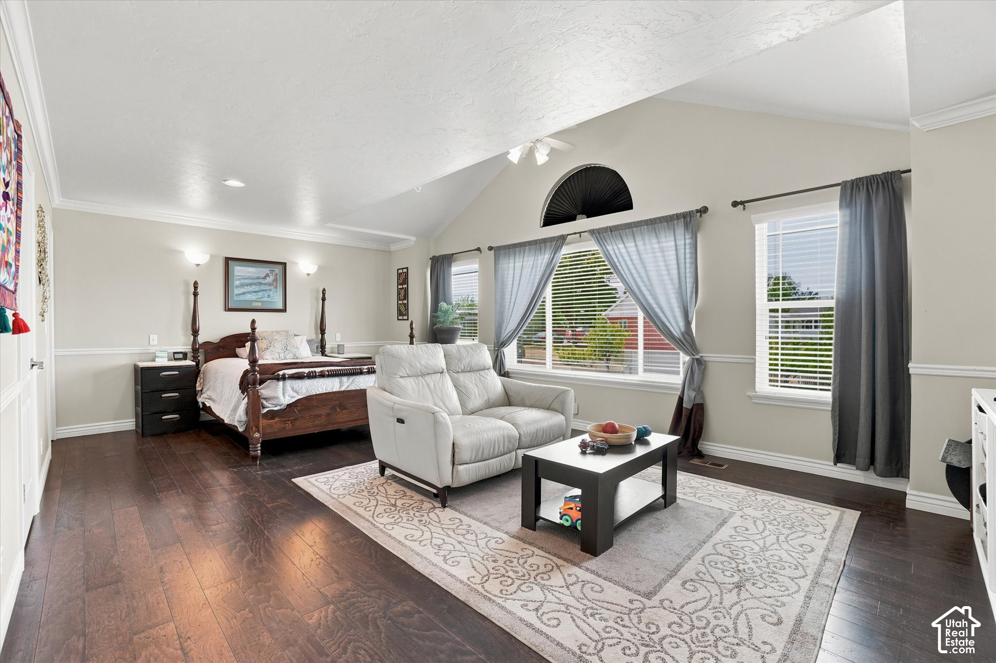main property photo 76