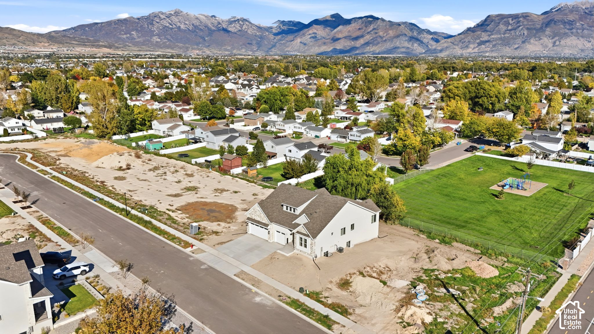 main property photo 51