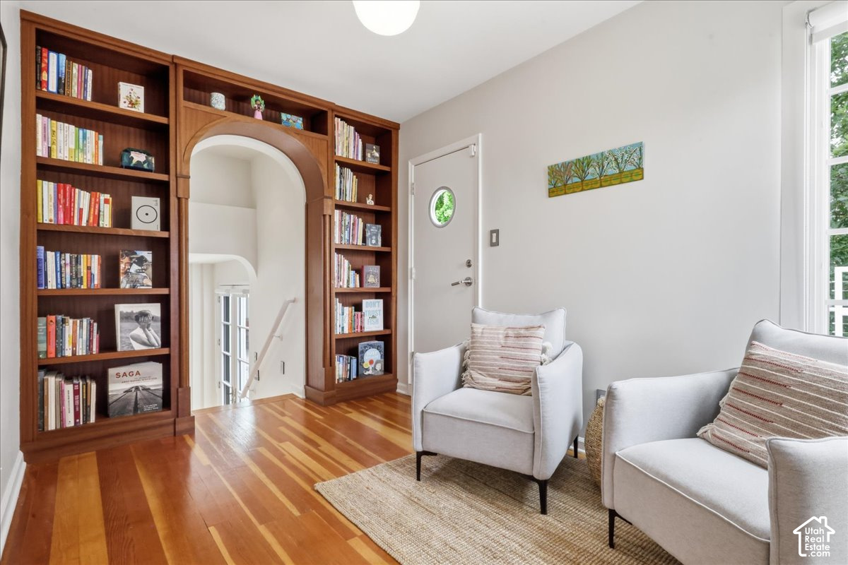 main property photo 23