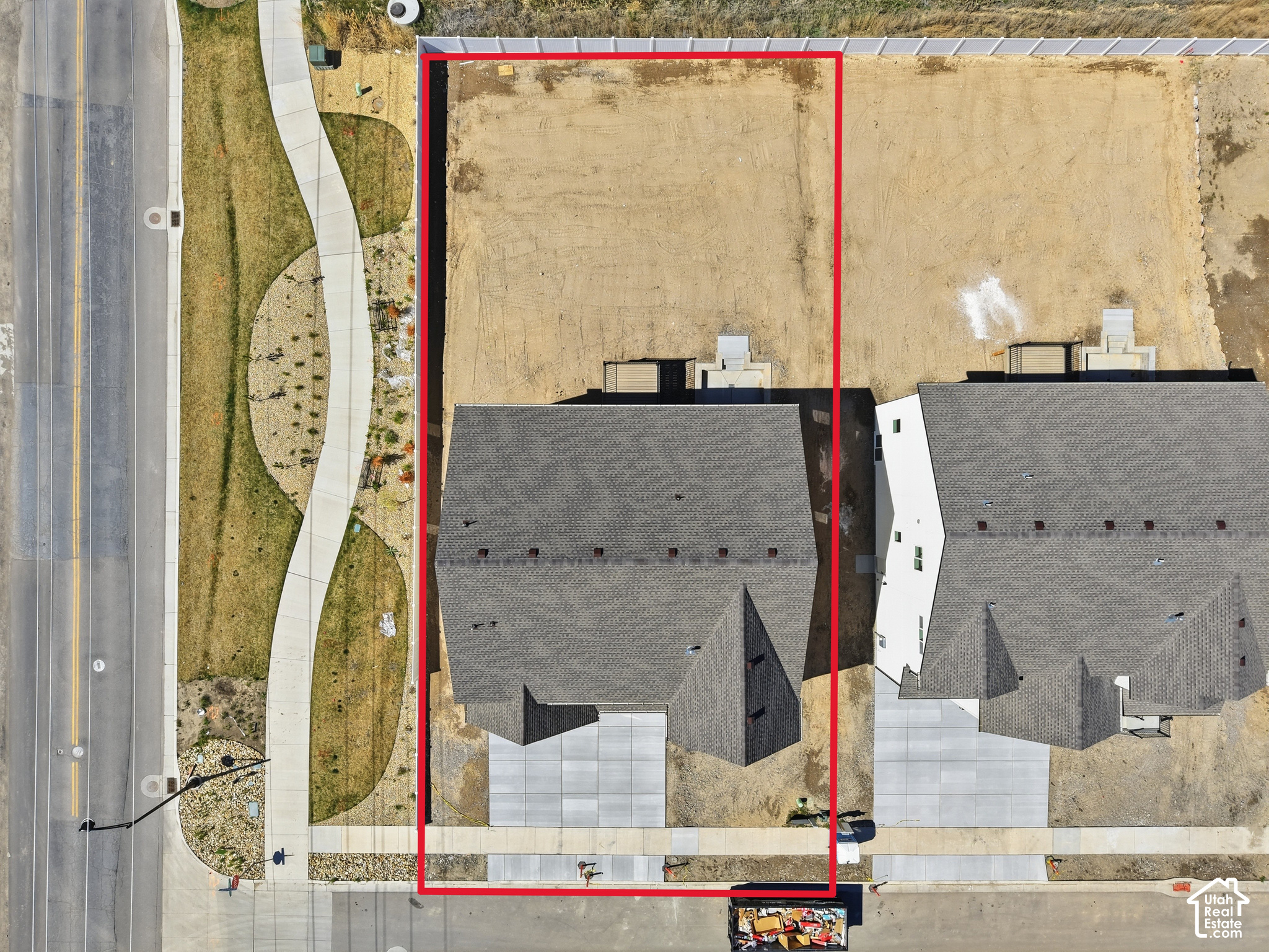 main property photo 46