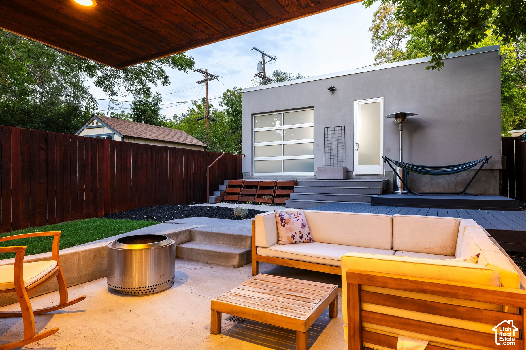 main property photo 50