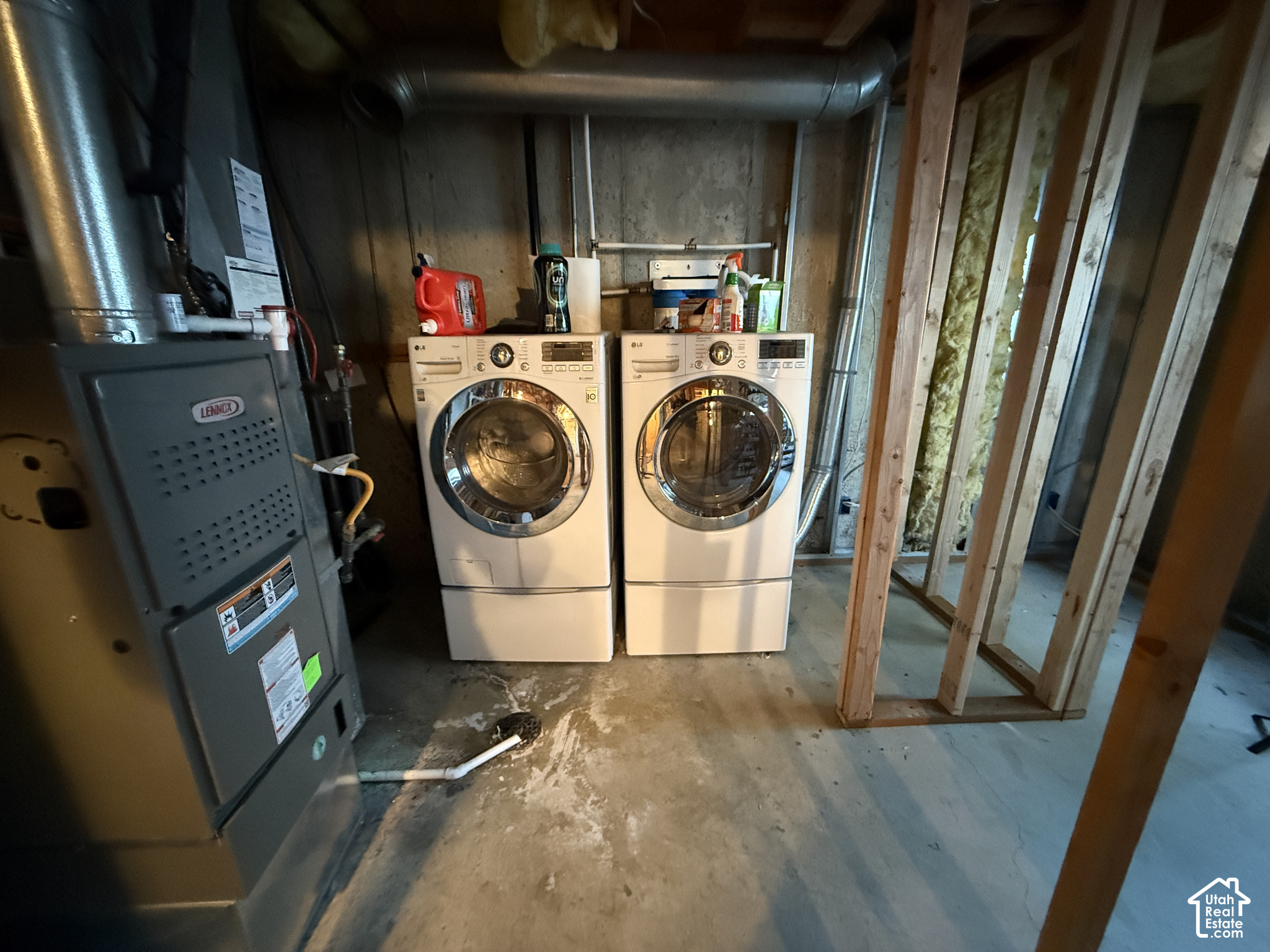 main property photo 31