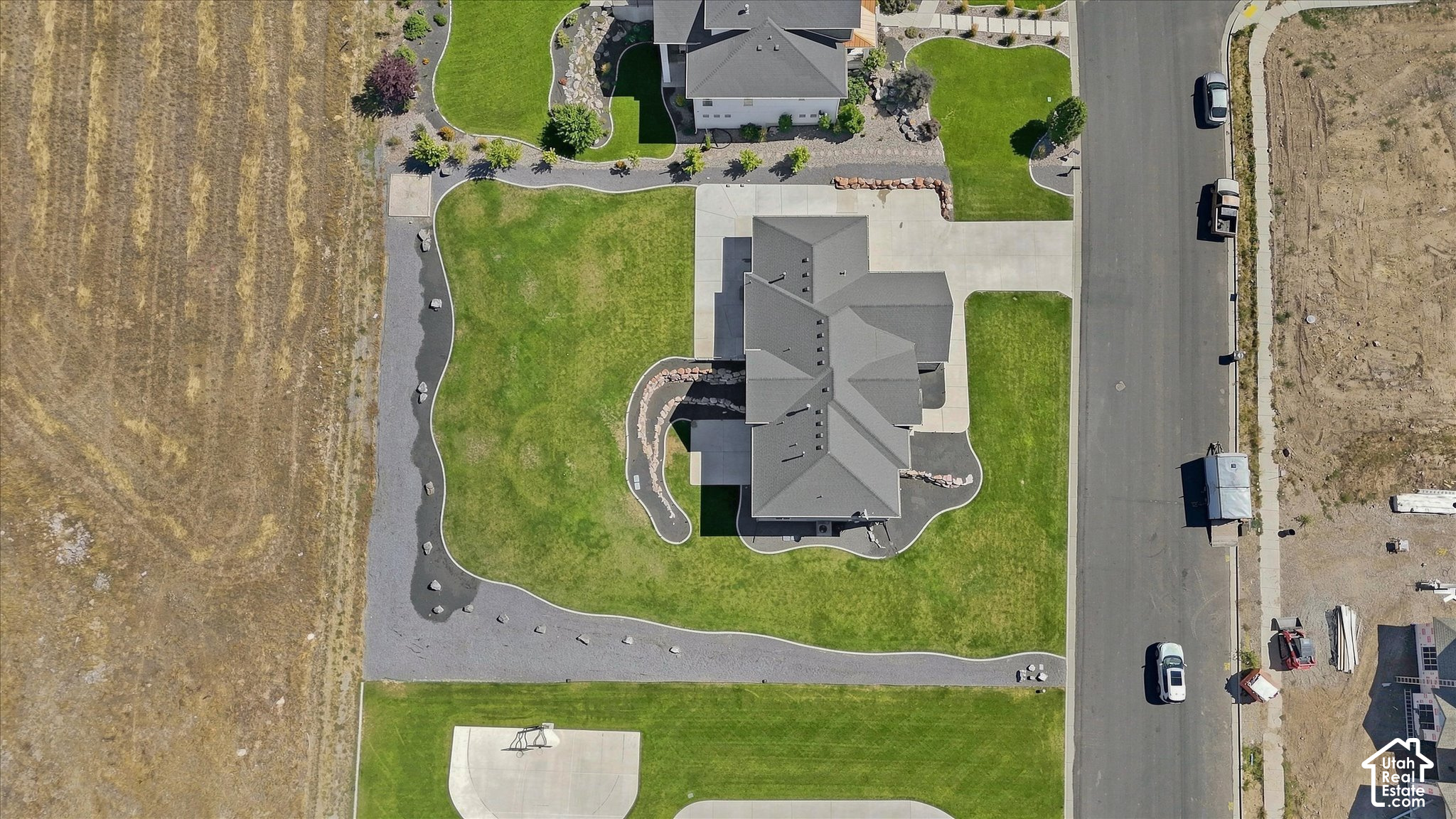 main property photo 59