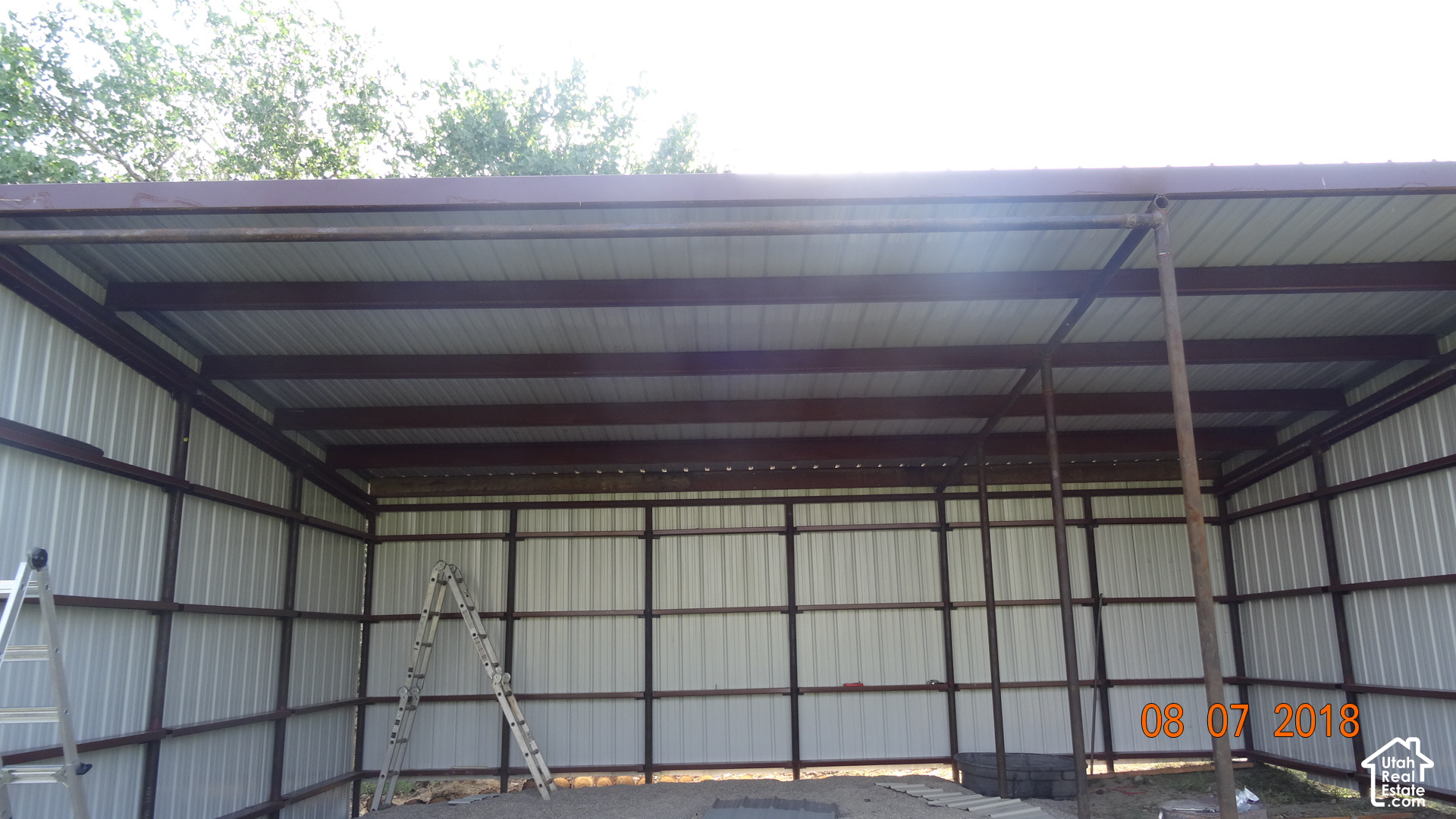 main property photo 114
