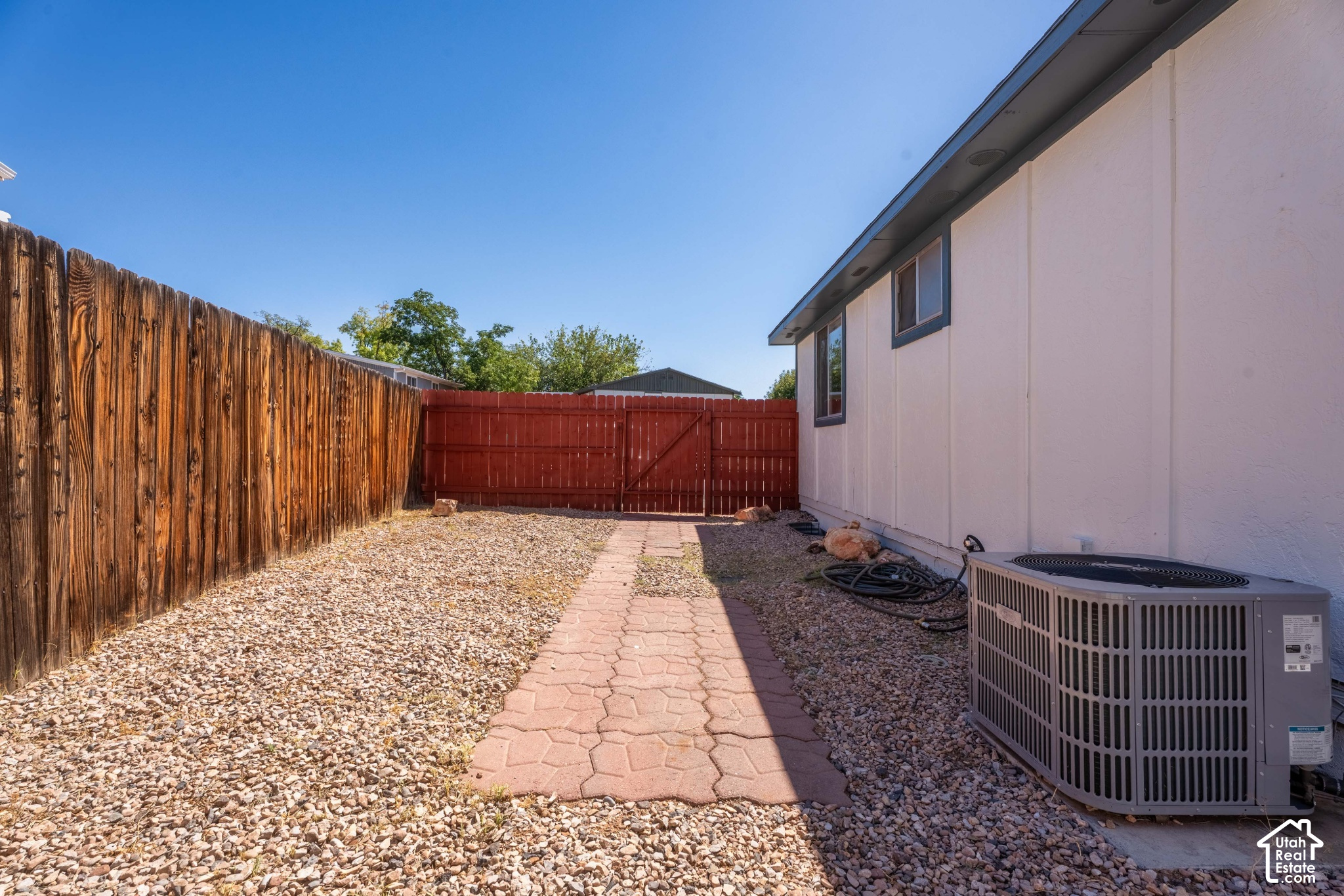 main property photo 54