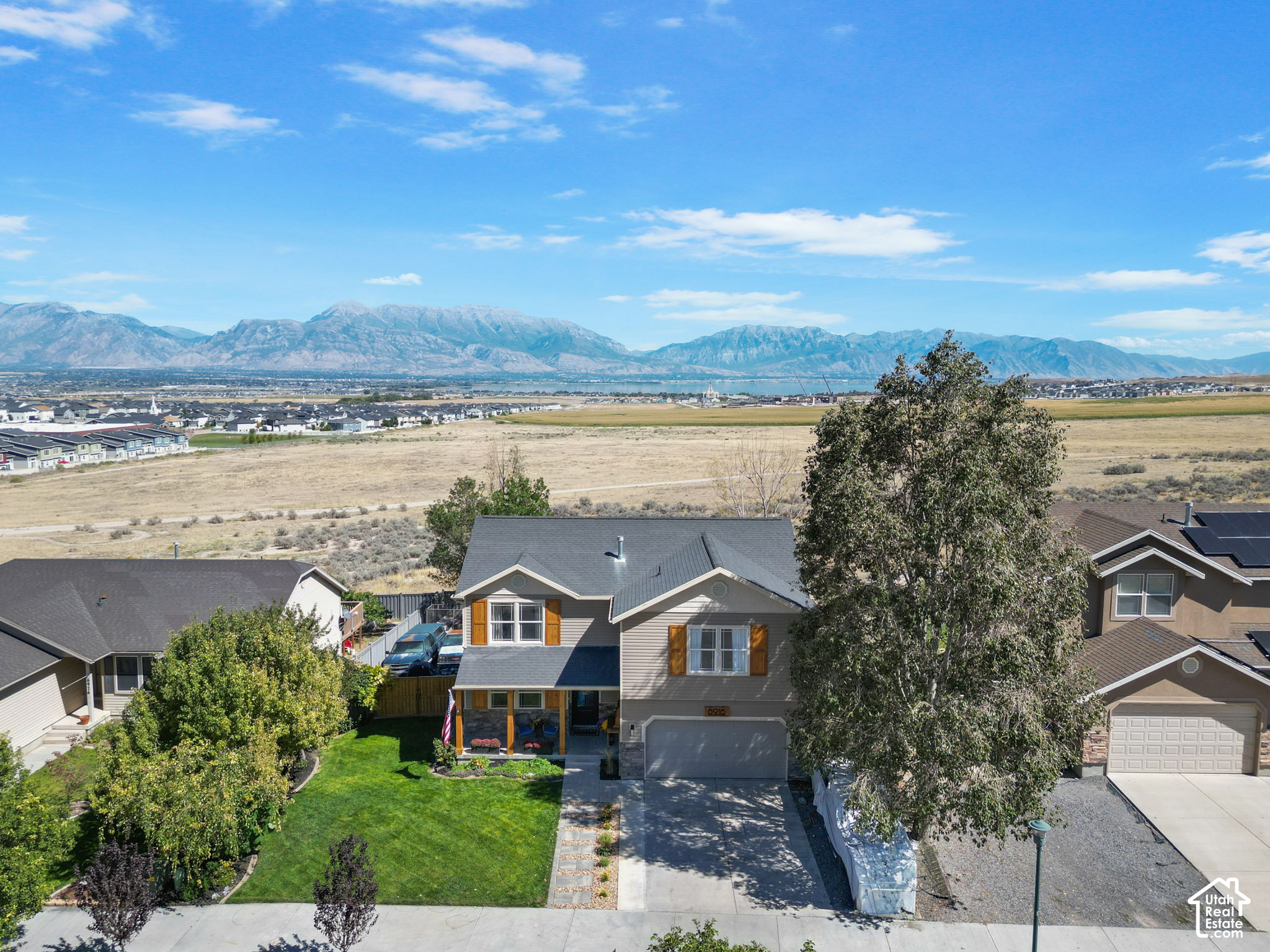 main property photo 9