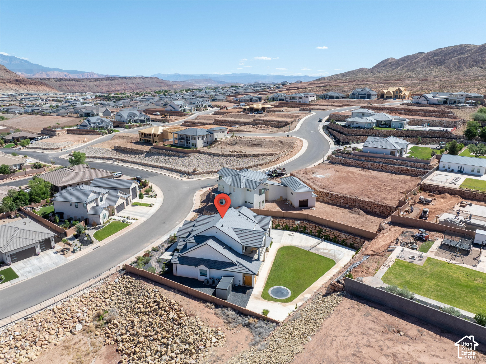 main property photo 81