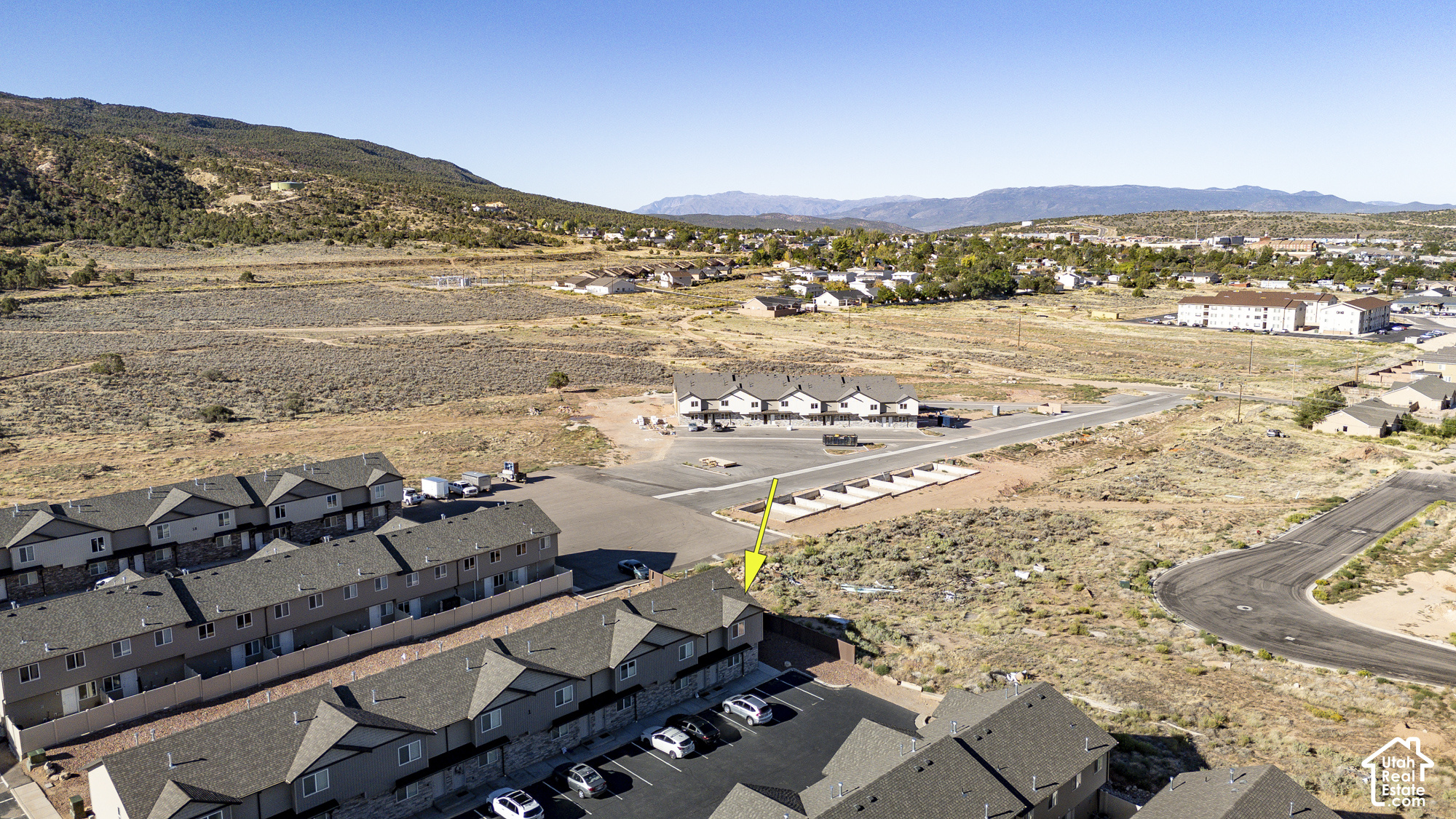 main property photo 32