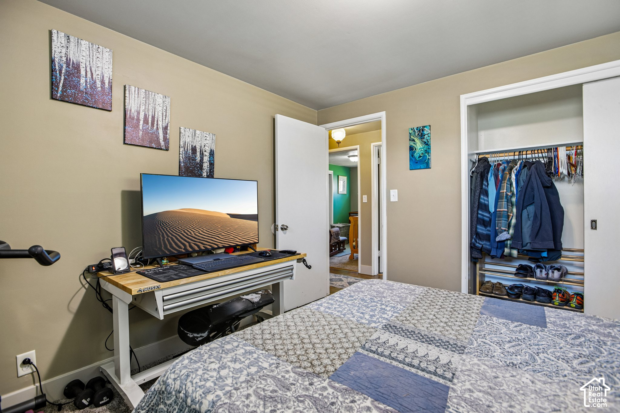 main property photo 13