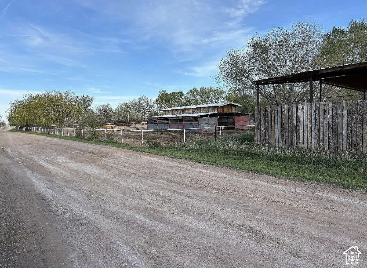main property photo 9