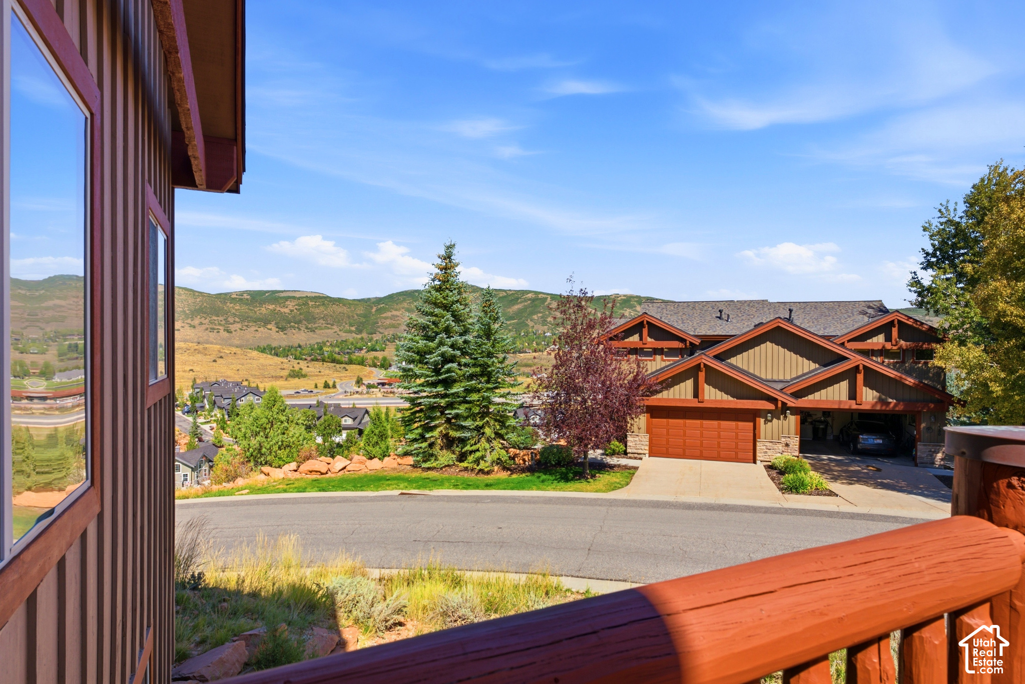 main property photo 25
