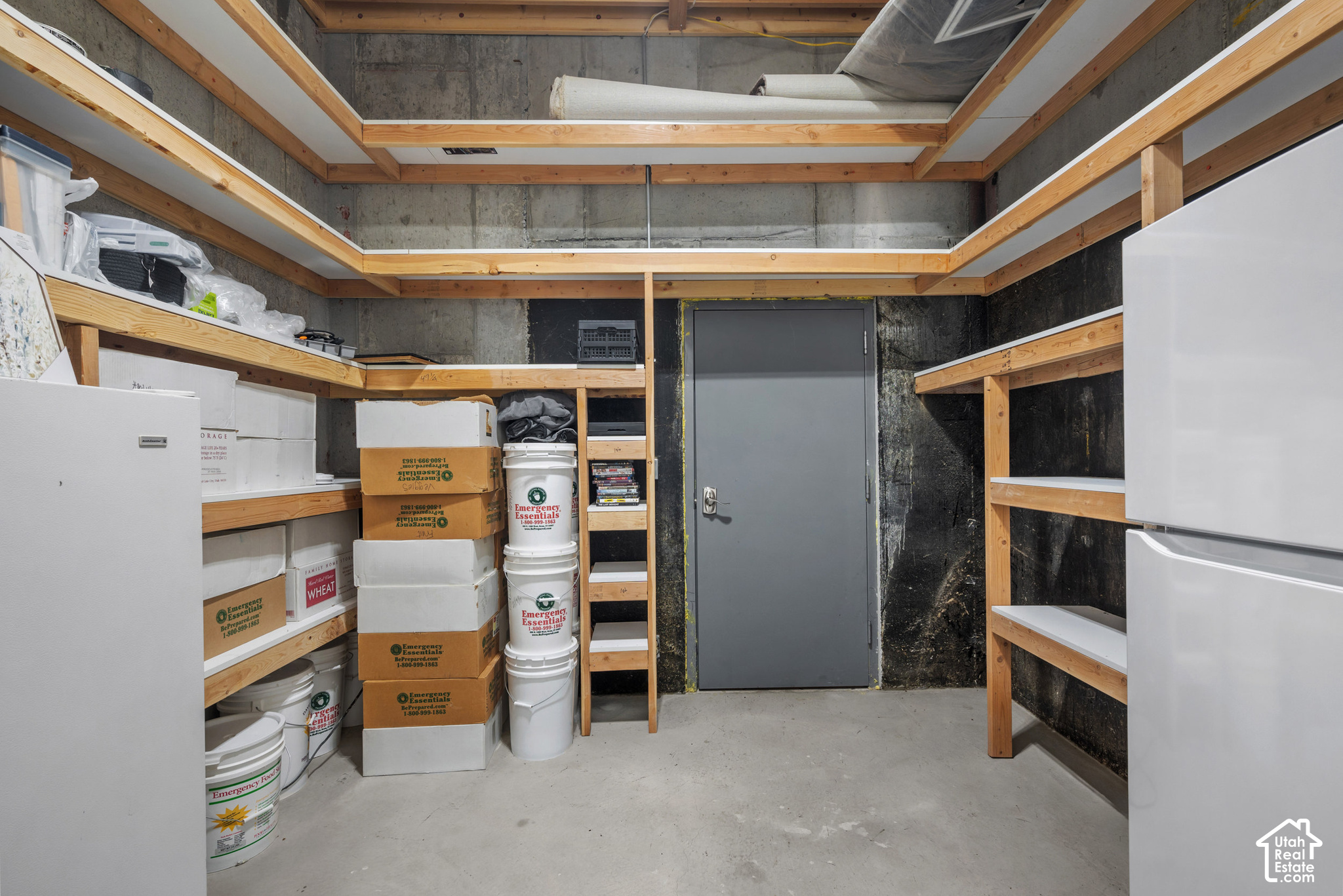 main property photo 42