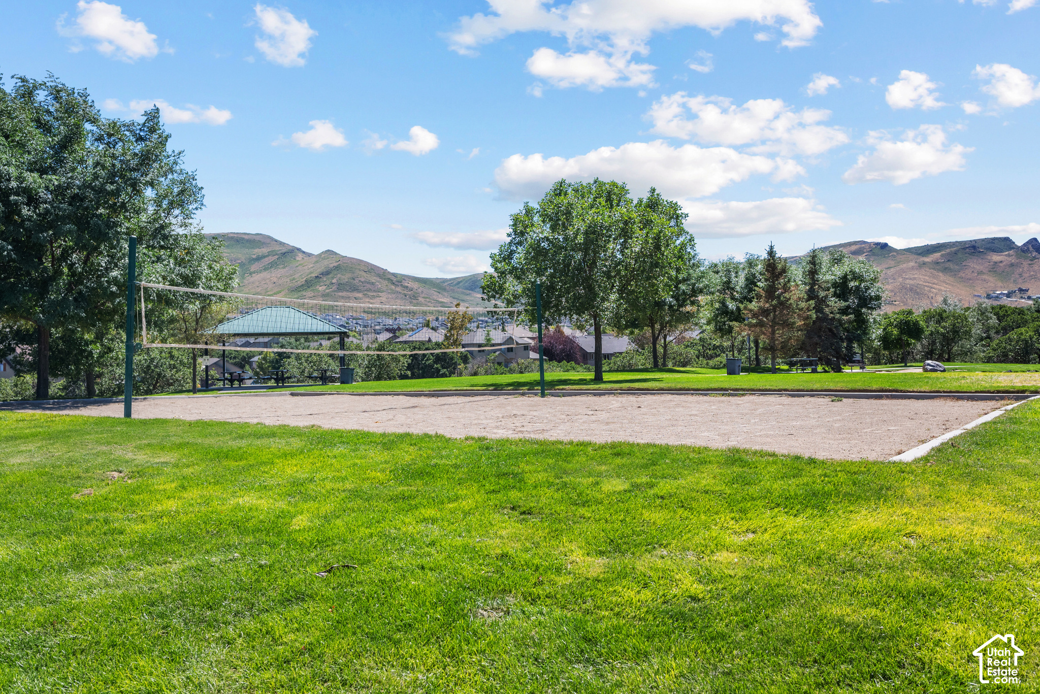main property photo 51