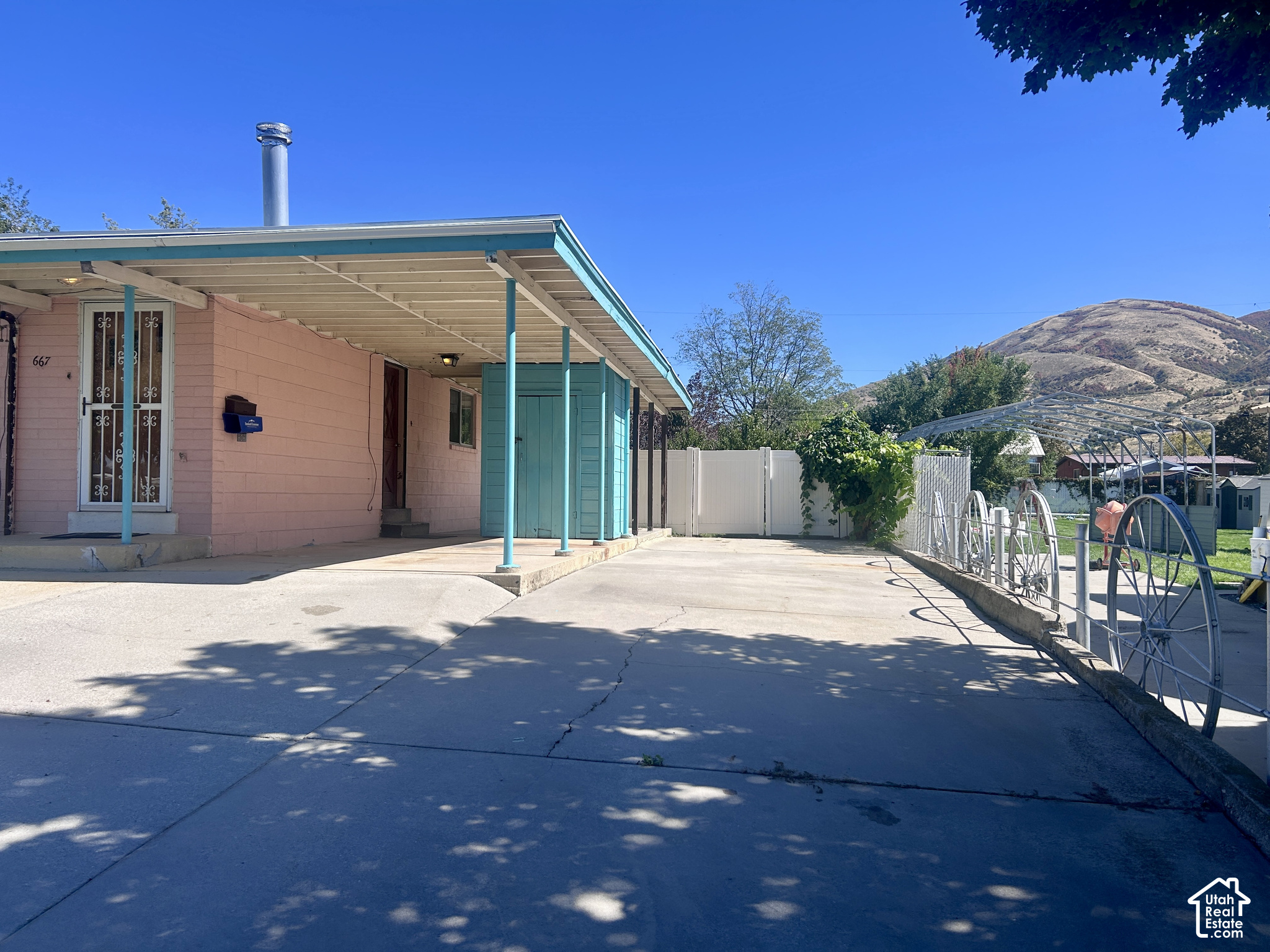 main property photo 18
