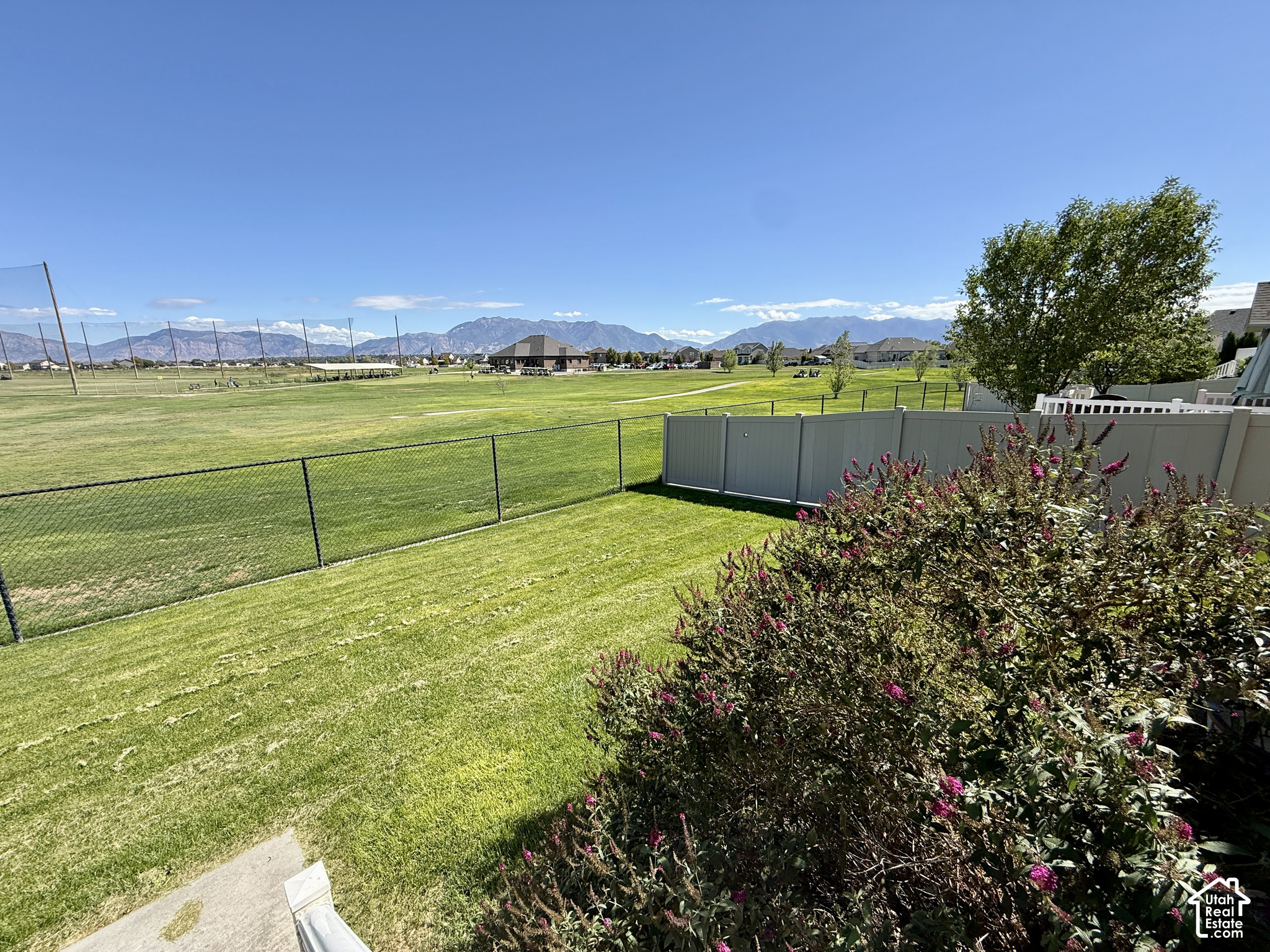 main property photo 59