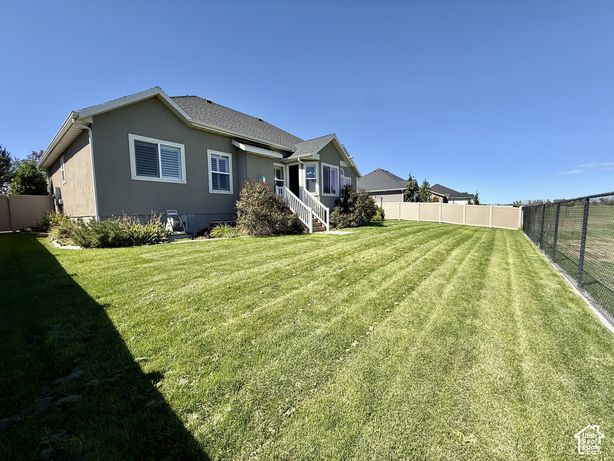 main property photo 61