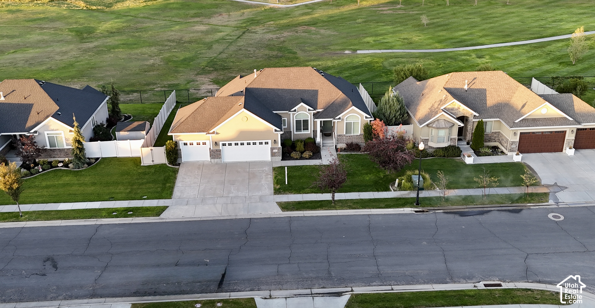 main property photo 70