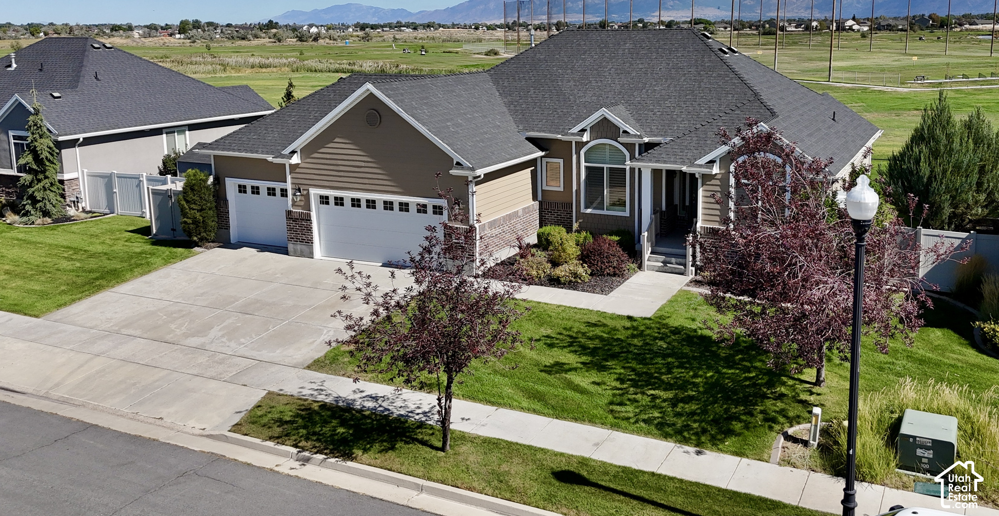 main property photo 73