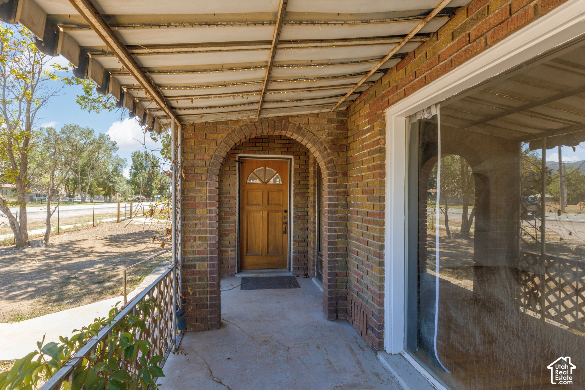 main property photo 12