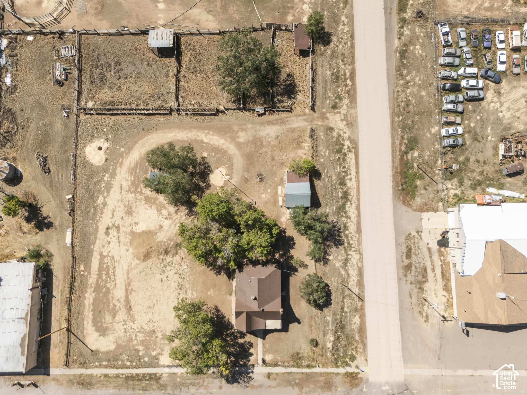 main property photo 44