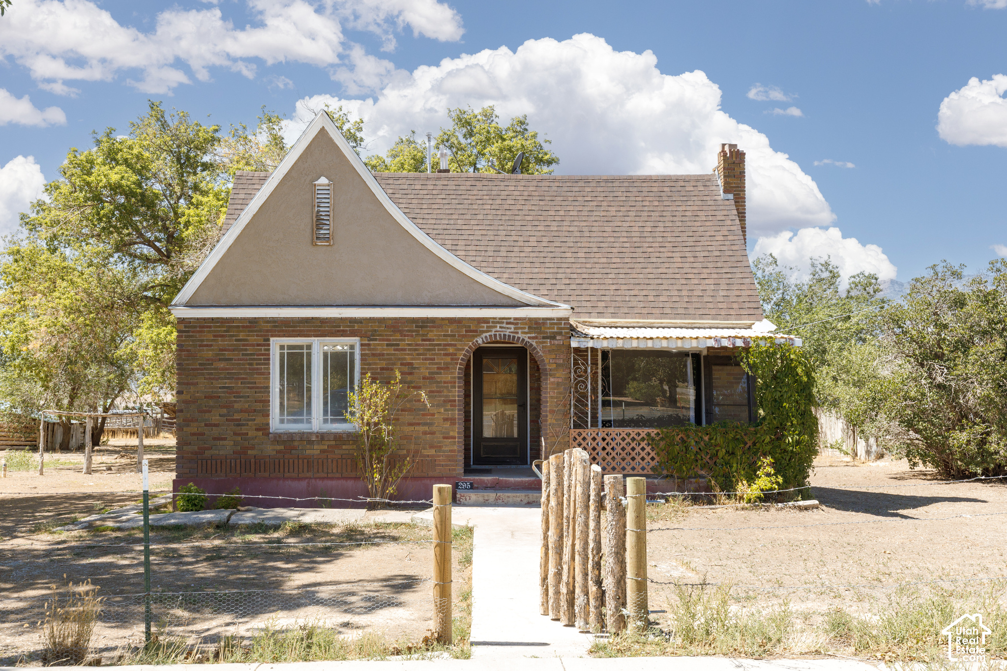 main property photo 50