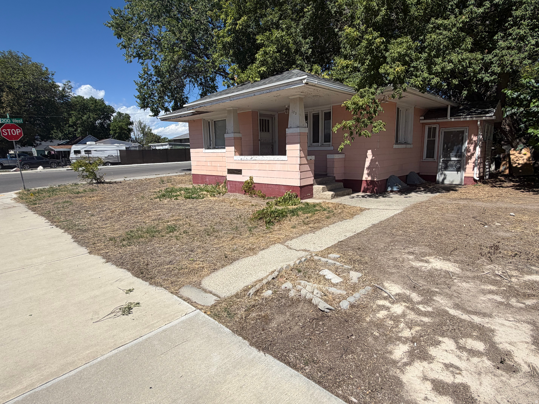 main property photo 4