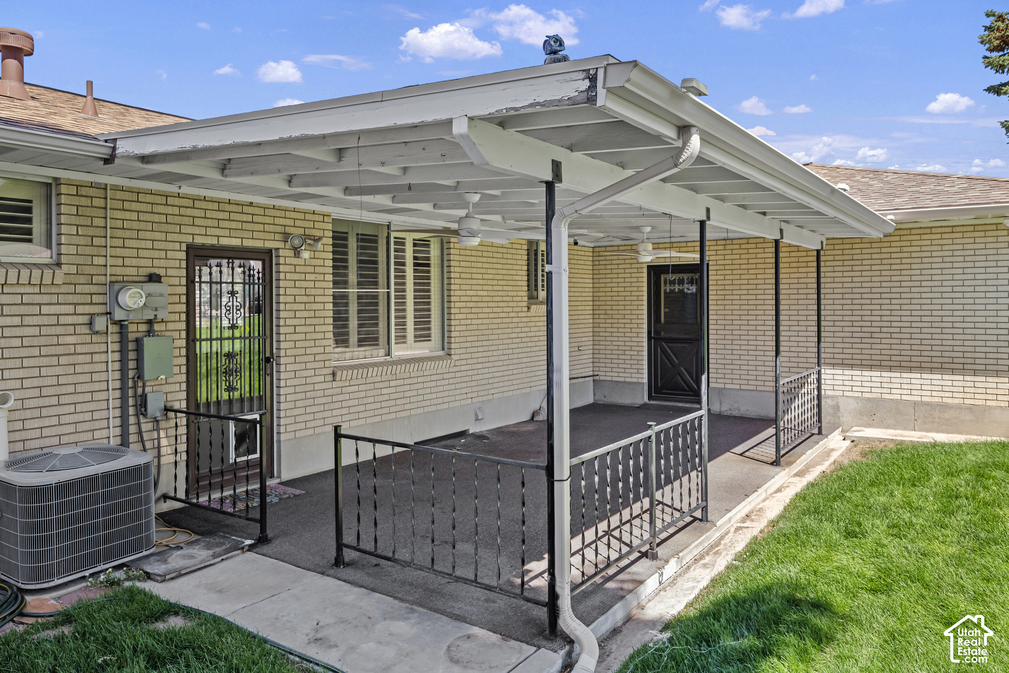 main property photo 27
