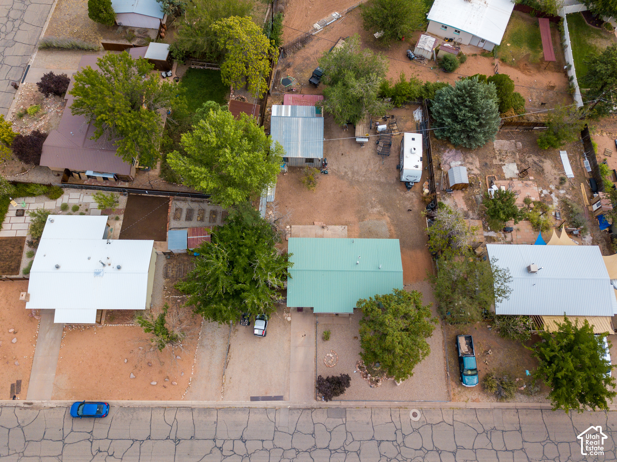 main property photo 19