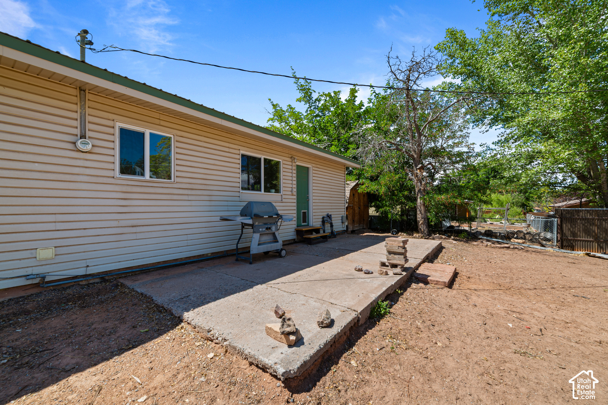 main property photo 26