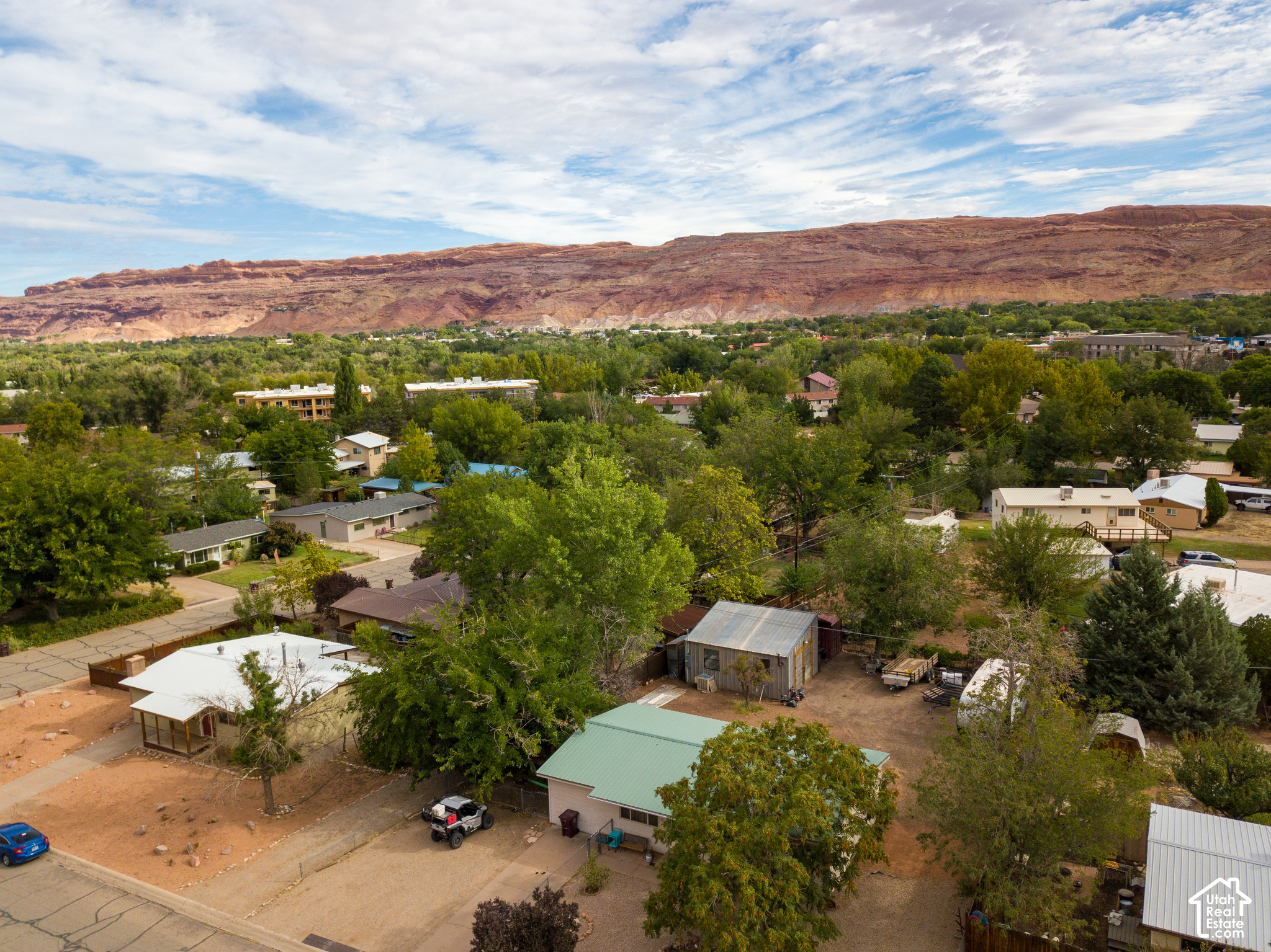 main property photo 29