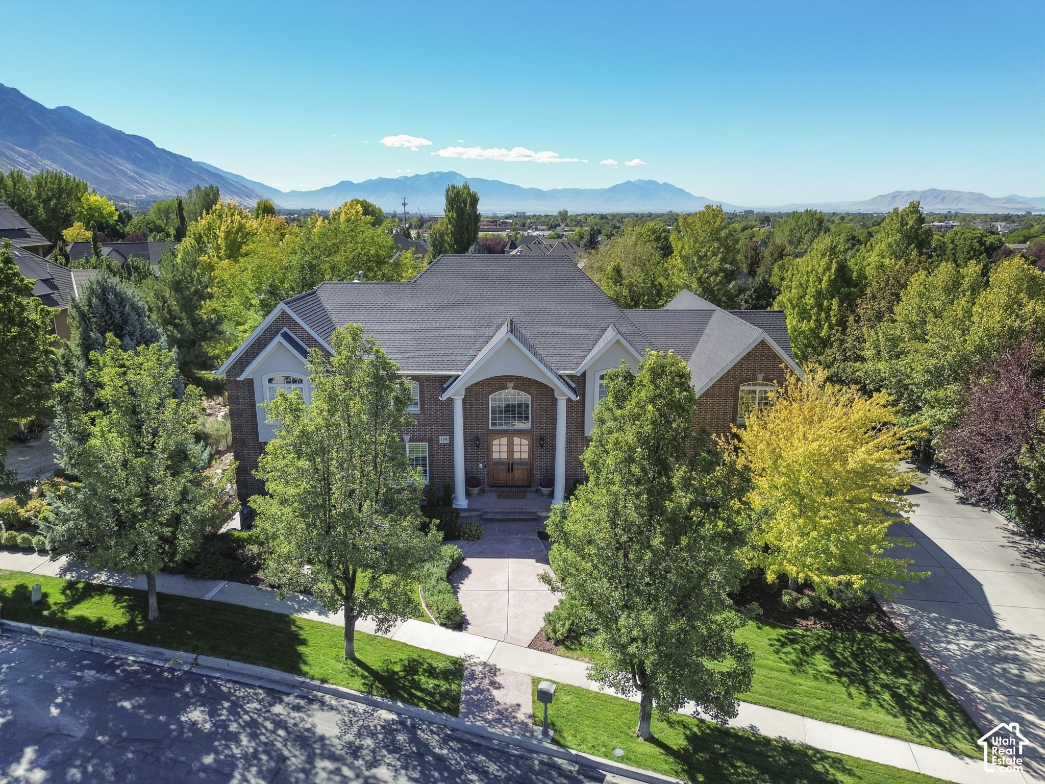 main property photo 78