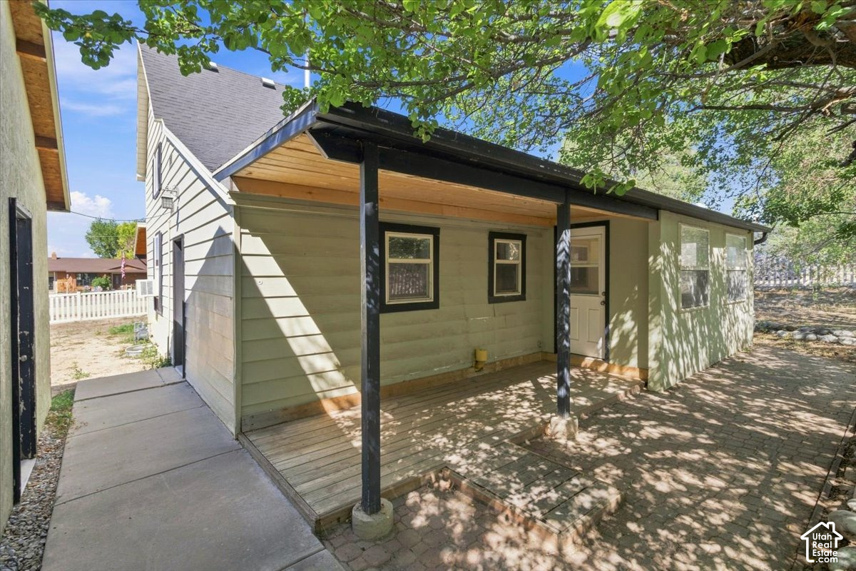 main property photo 21