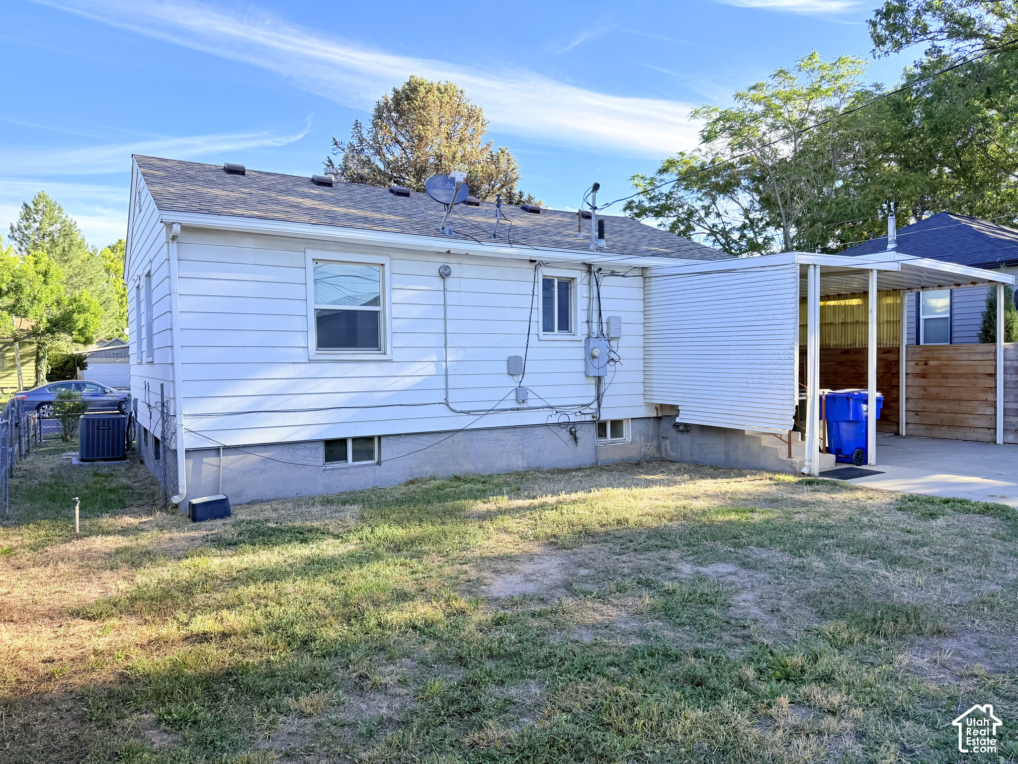 main property photo 6