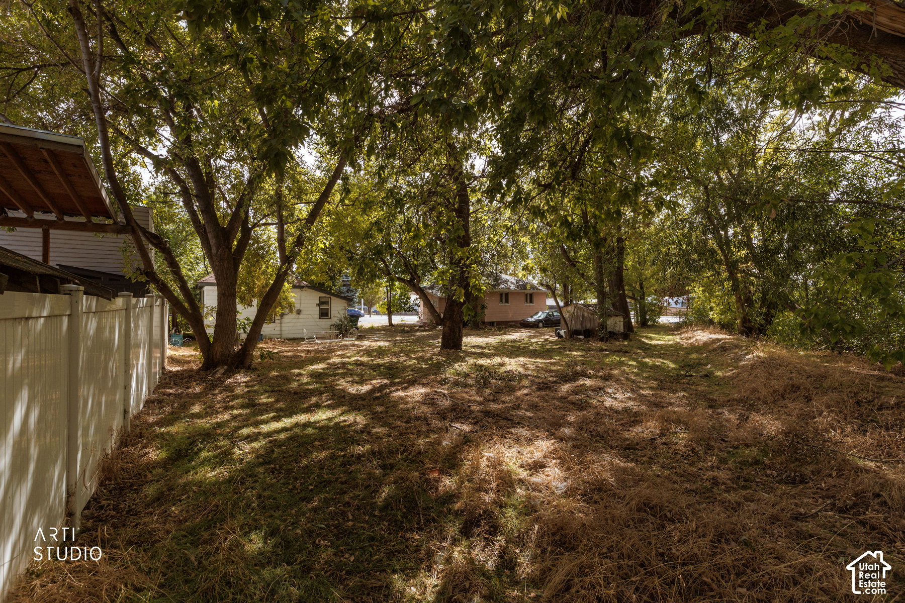 main property photo 17
