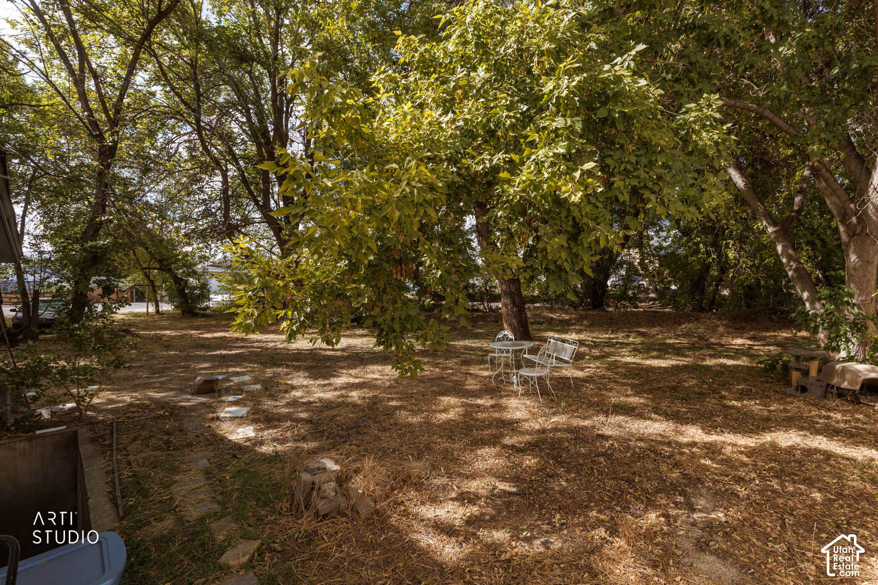 main property photo 18