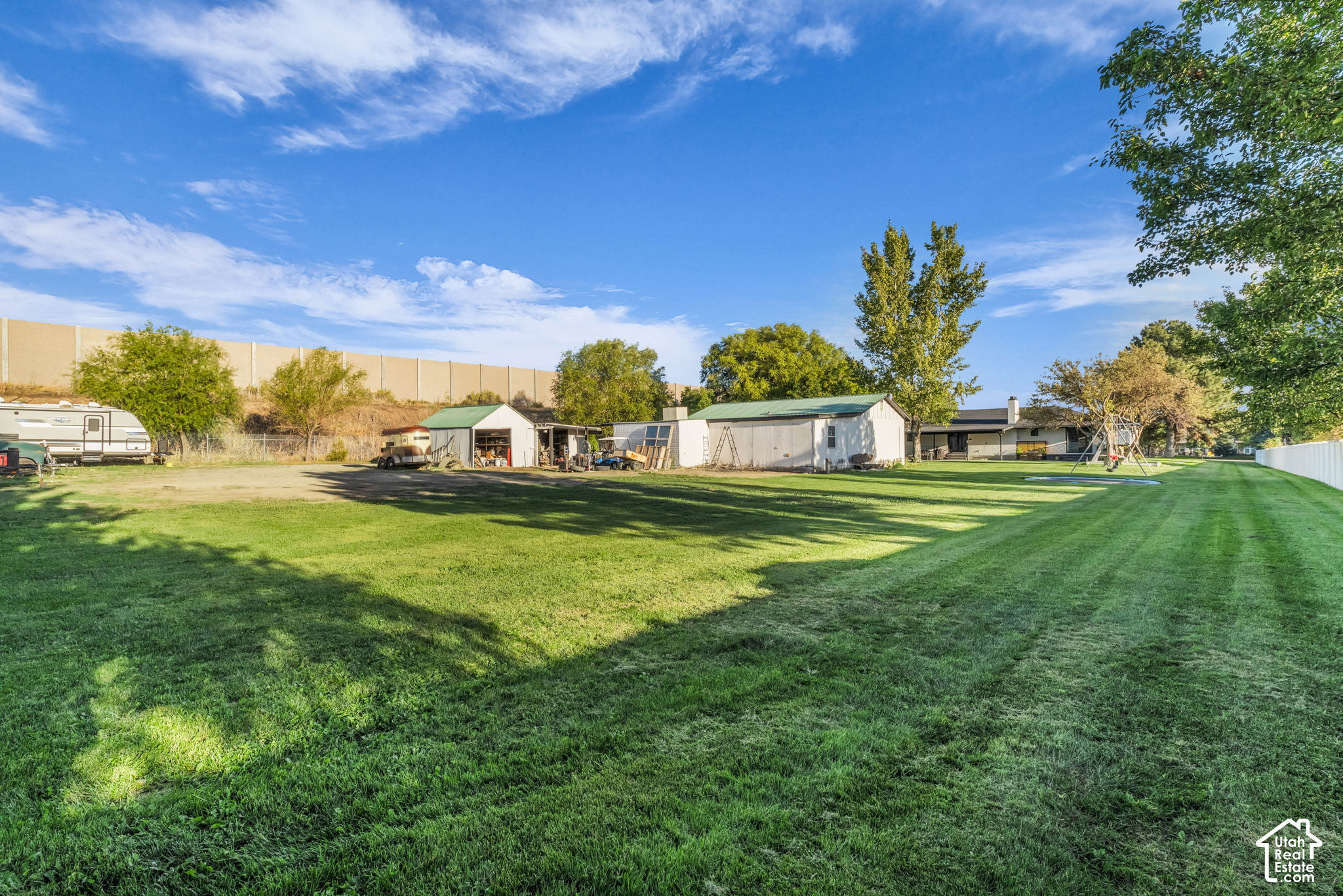 main property photo 48