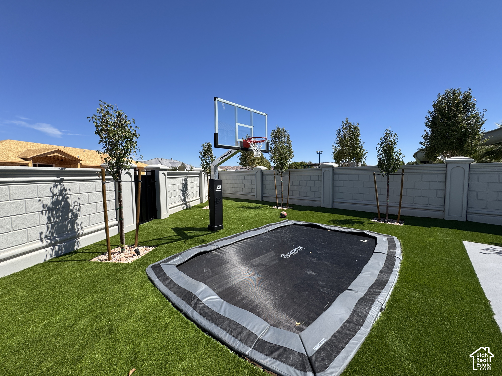 main property photo 110