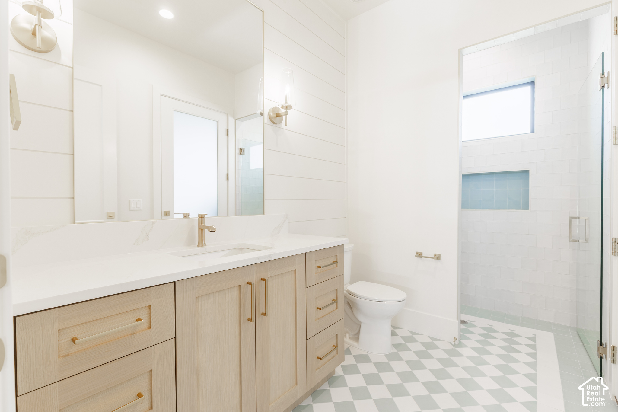 main property photo 60