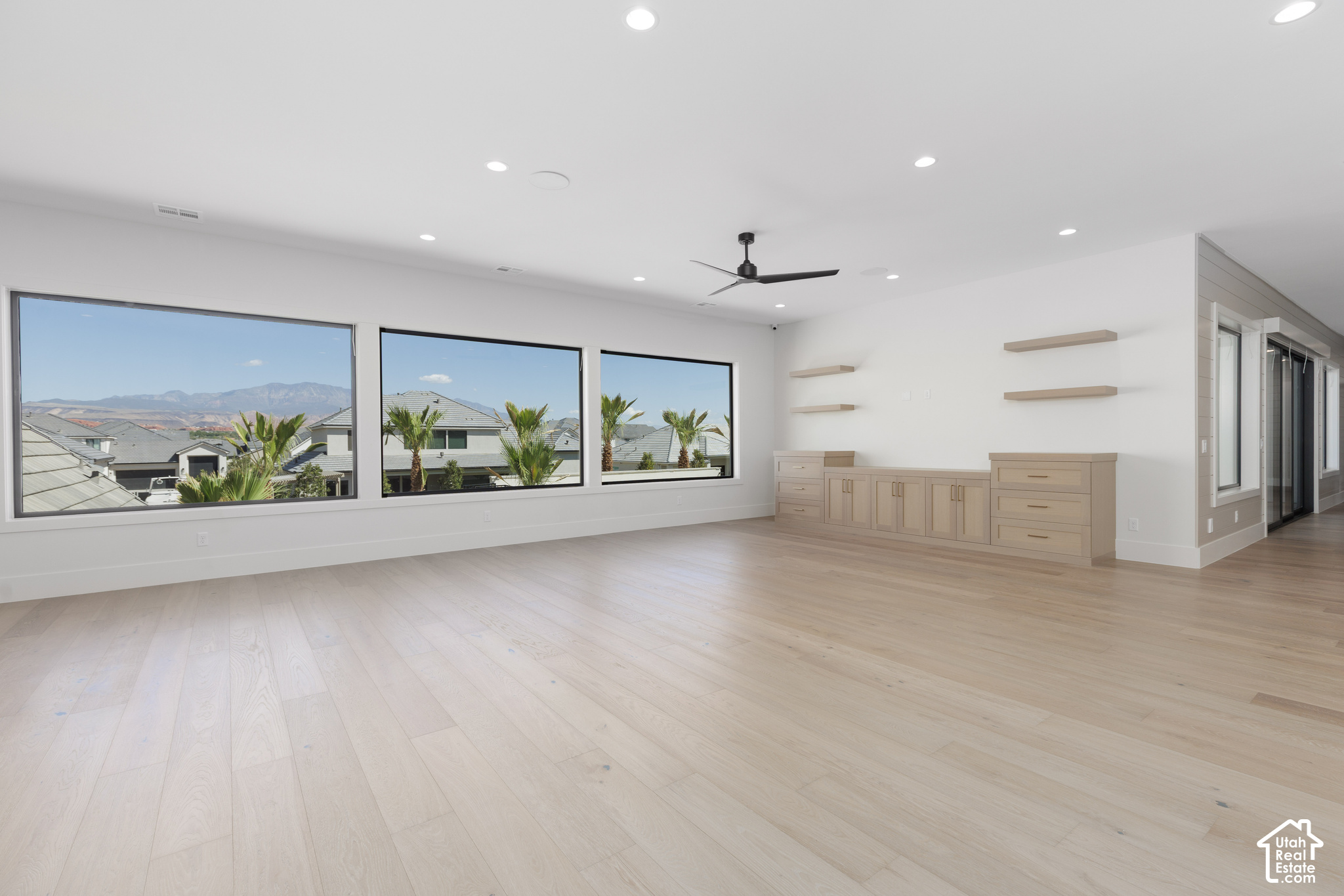 main property photo 61